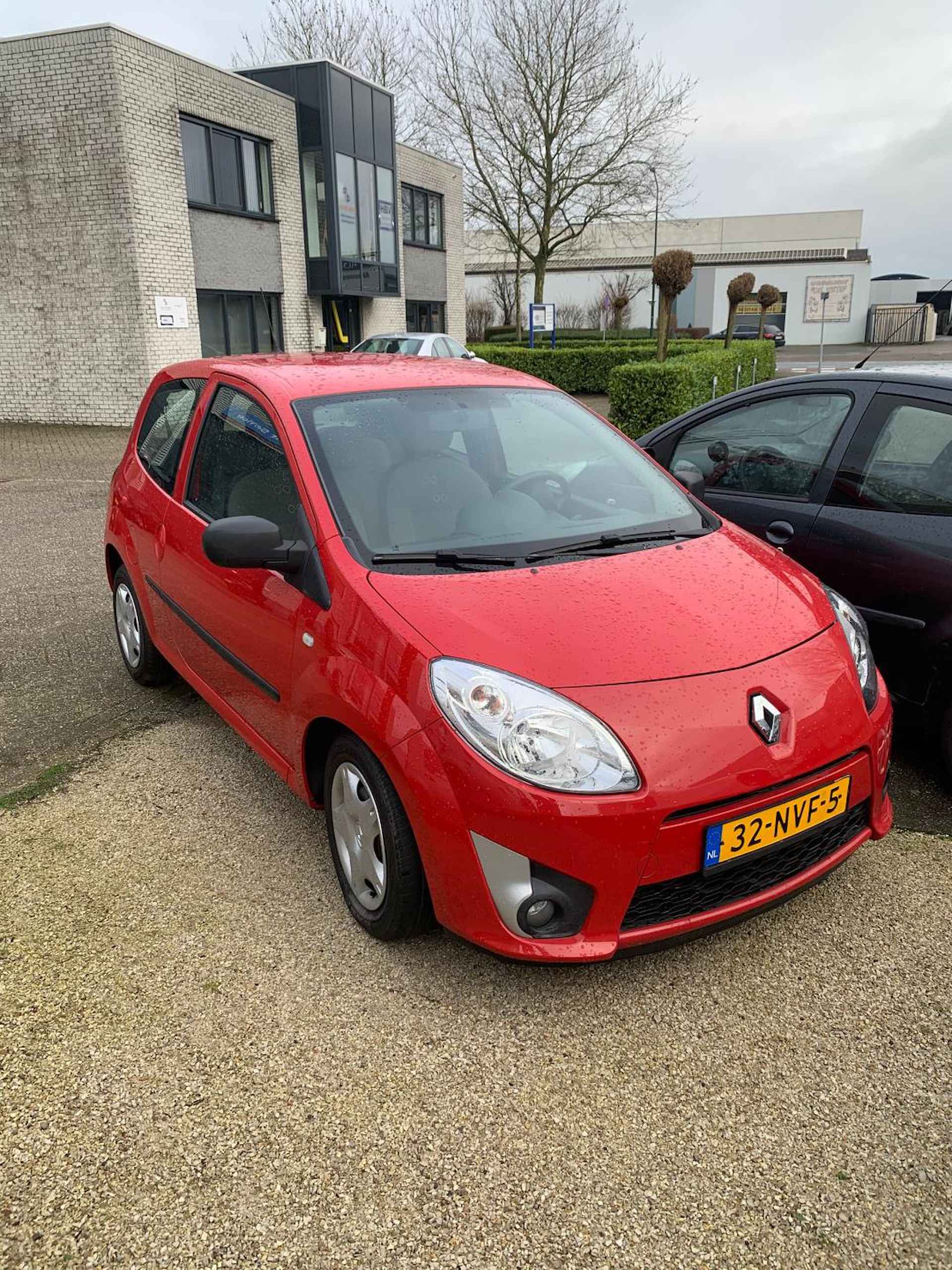 Renault Twingo 1.2-16V Authentique - 6/8