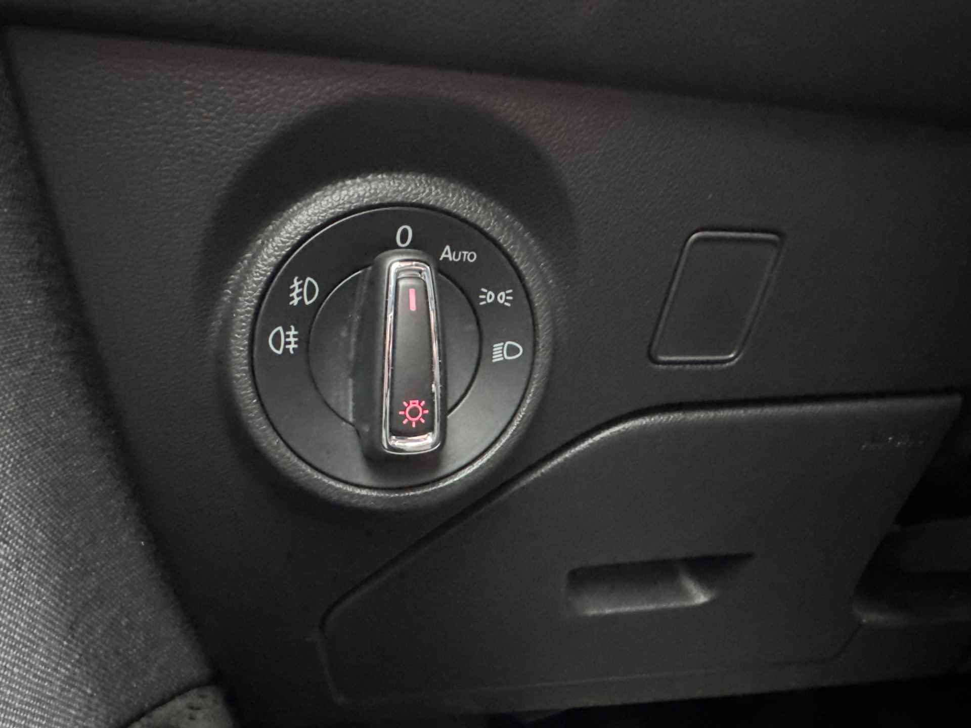 SEAT León ST 1.0 EcoTSI Style Business Intense Airco/Lichtmetalen velgen/Cruise Control - 18/42