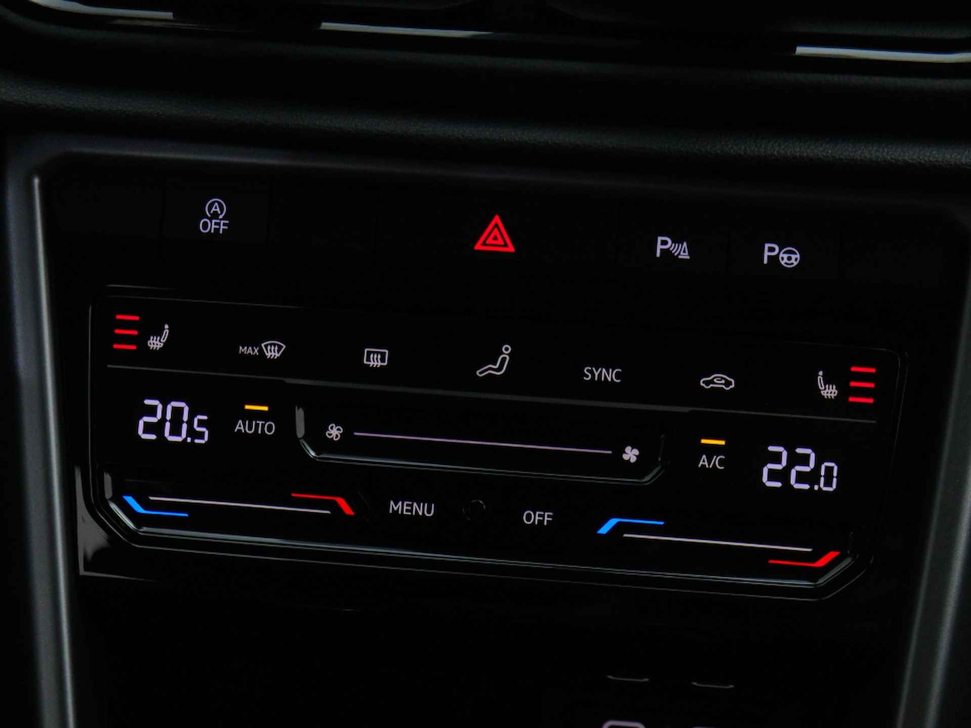 Volkswagen T-Roc 1.5 TSI Life | DSG Automaat | Navigatie | Camera | Stoelverwarmi - 34/46