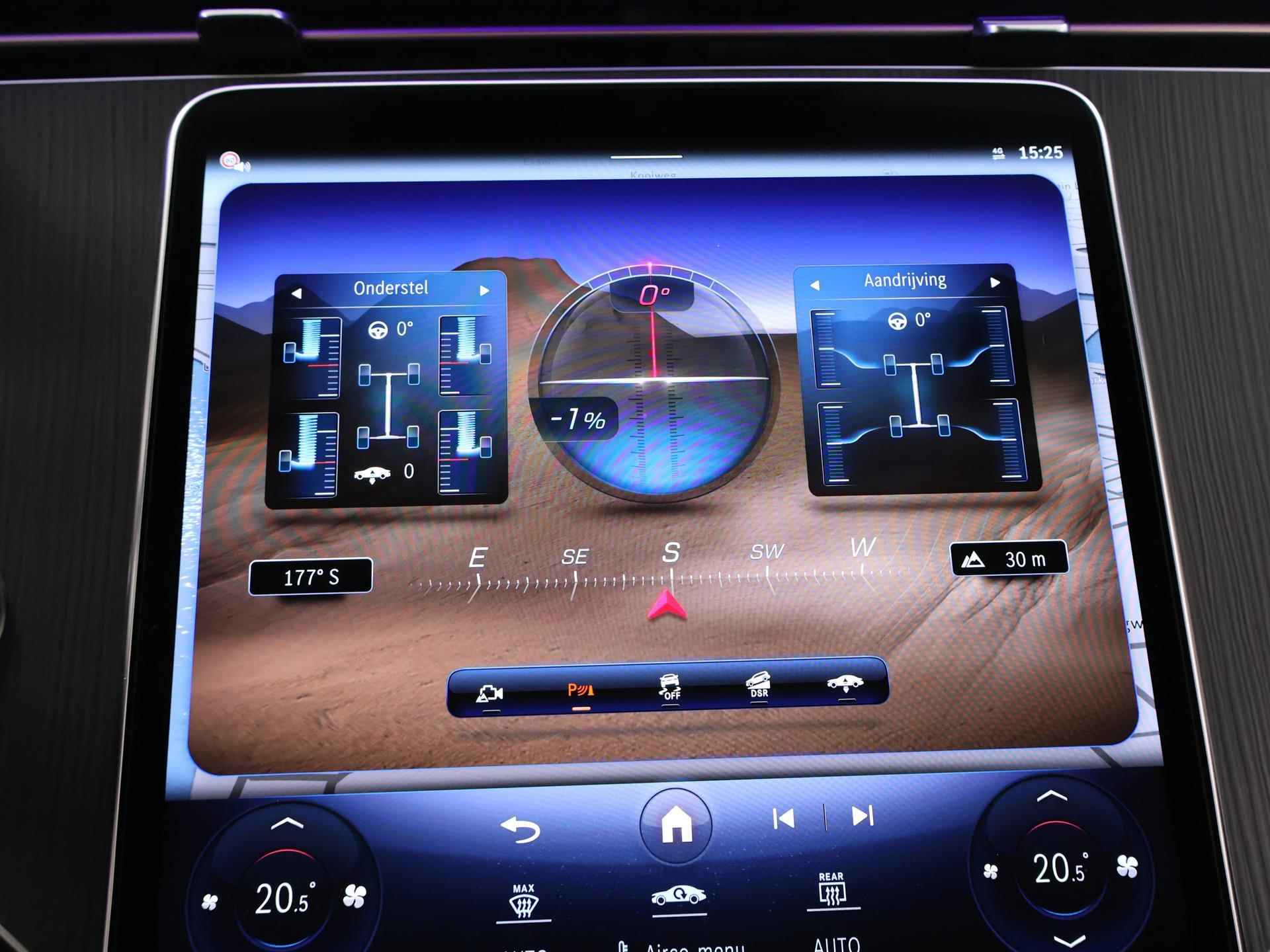 Mercedes-Benz EQS SUV 450 4MATIC AMG Line 7 persoons | Rij-assistentie | Panorama-schuifdak | Luchtvering | Digital Light | Trekhaak | Head-up | 360 Camera | Burmester 3D | Sfeerverlichting | - 22/54