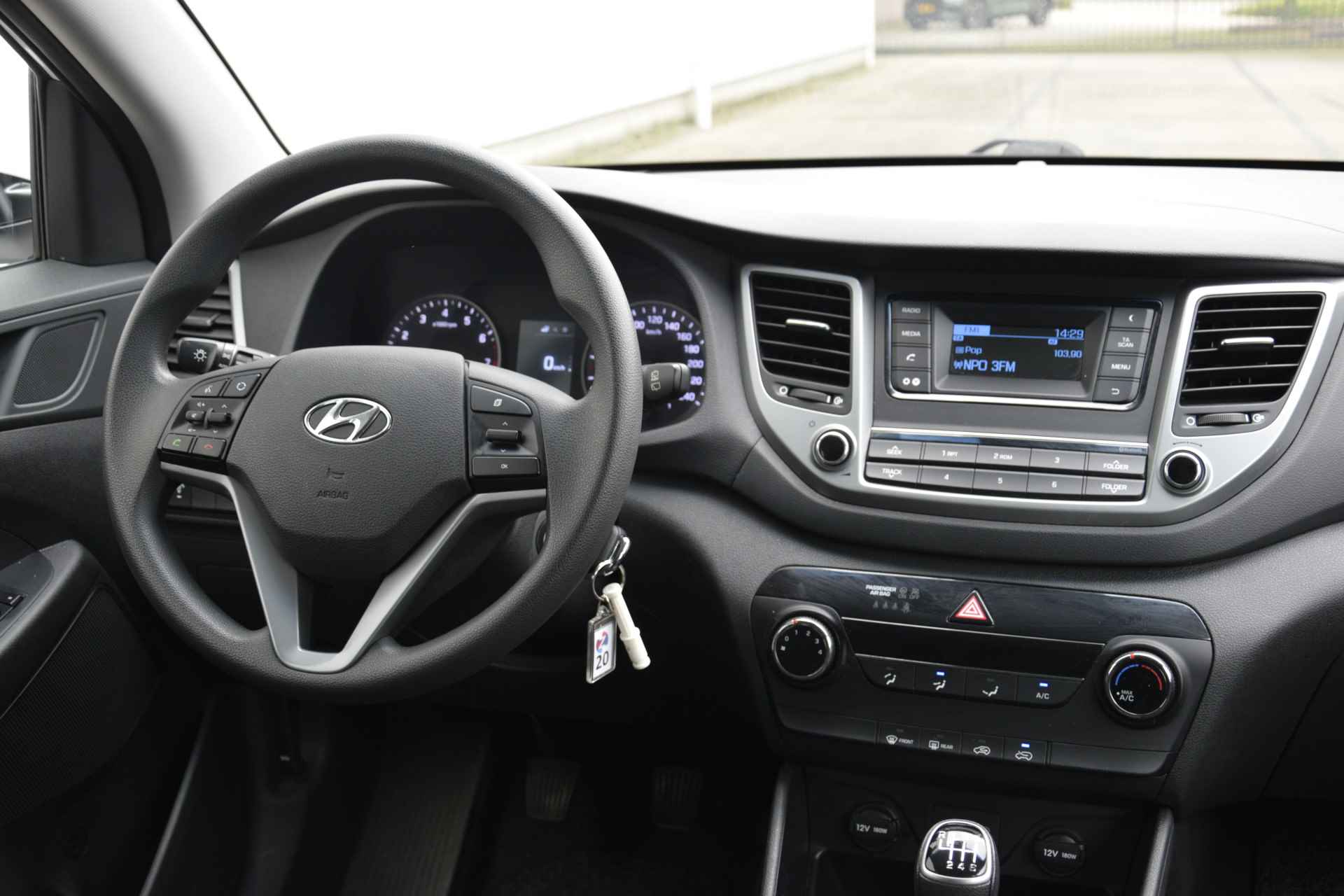 Hyundai Tucson 1.6 GDi i-Motion | Stoelverwarming | All Season banden | Stuurwielbediening | Airco | USB | - 5/27