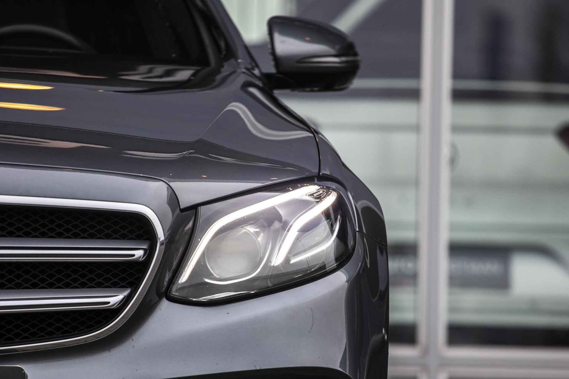 Mercedes-Benz E-Klasse Estate 350 d 4Matic Premium Plus AMG | V6 | E-Trekhaak | Burmester | Pano | NL Auto | 20" | HUD | ACC | Stoelventilatie | - 20/53