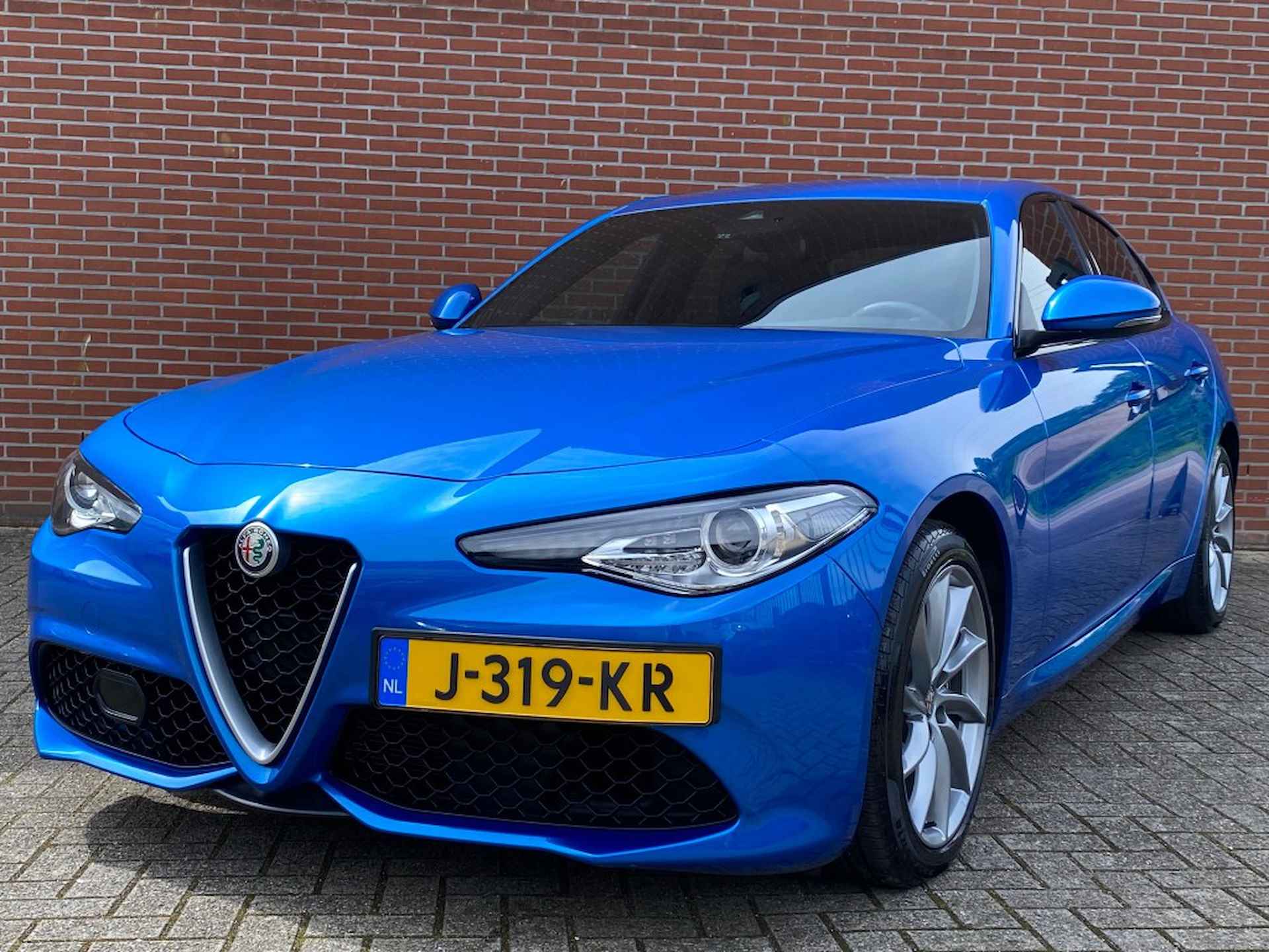 ALFA ROMEO Giulia 2.0T SUPER VELOCE-PAKKET NAV CRUISE CARPLAY STOELVW STUURVW - 2/26