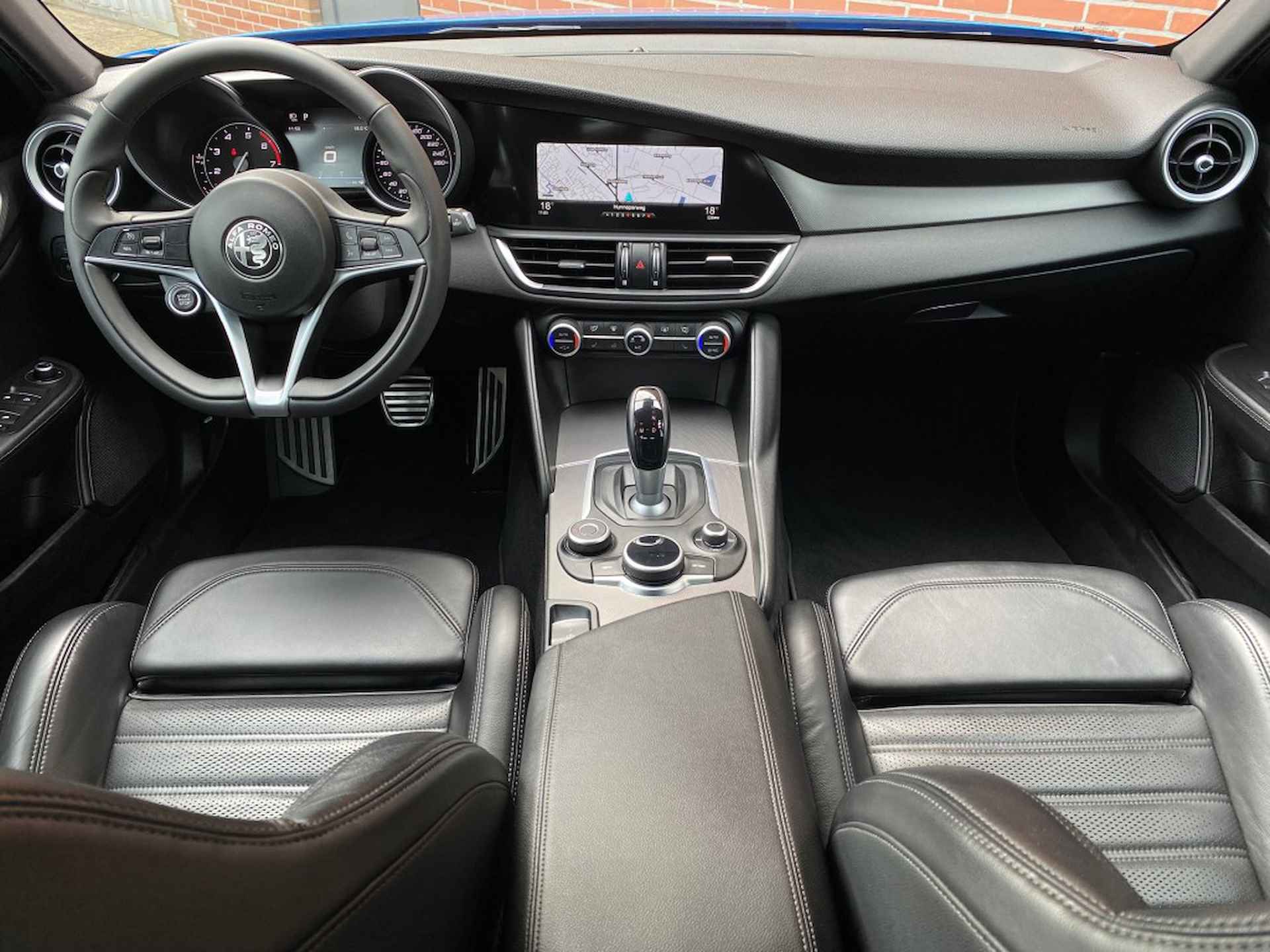 ALFA ROMEO Giulia 2.0T SUPER VELOCE-PAKKET NAV CRUISE CARPLAY STOELVW STUURVW - 8/26