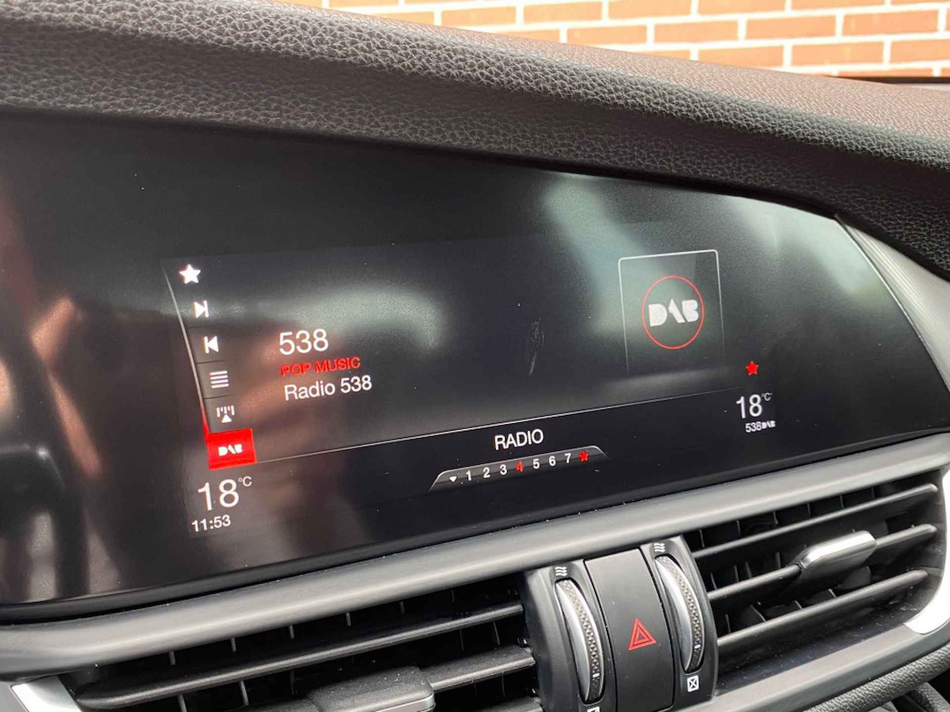 ALFA ROMEO Giulia 2.0T SUPER VELOCE-PAKKET NAV CRUISE CARPLAY STOELVW STUURVW - 15/26