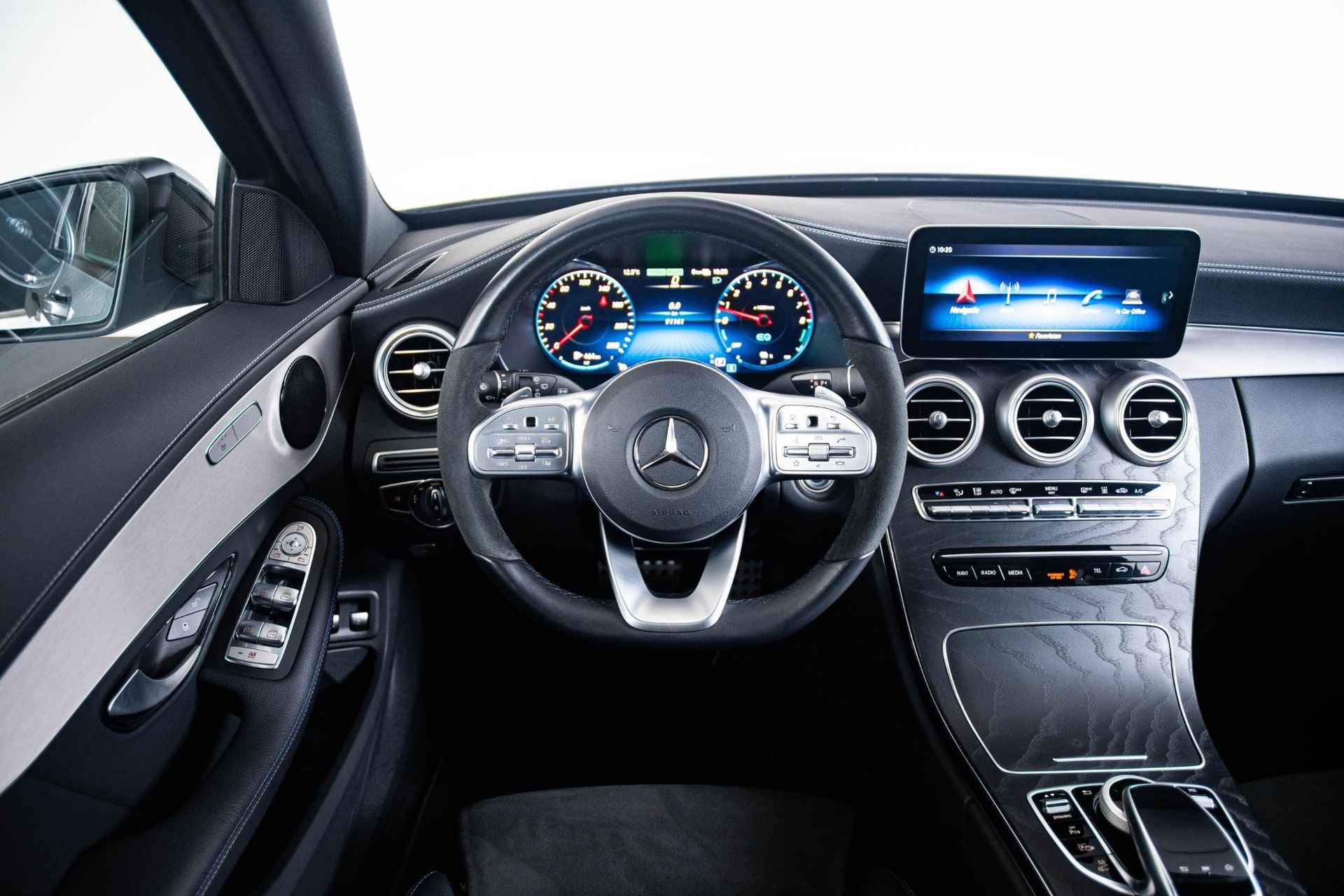 Mercedes-Benz C-klasse Estate 300 e Business Solution AMG Limited AMG Line interieur/exterieur - Trekhaak - Panoramadak - Stoelverwarming voor - Dodehoekassistent - Parkeerpakket - Advanced sound system - - 15/72