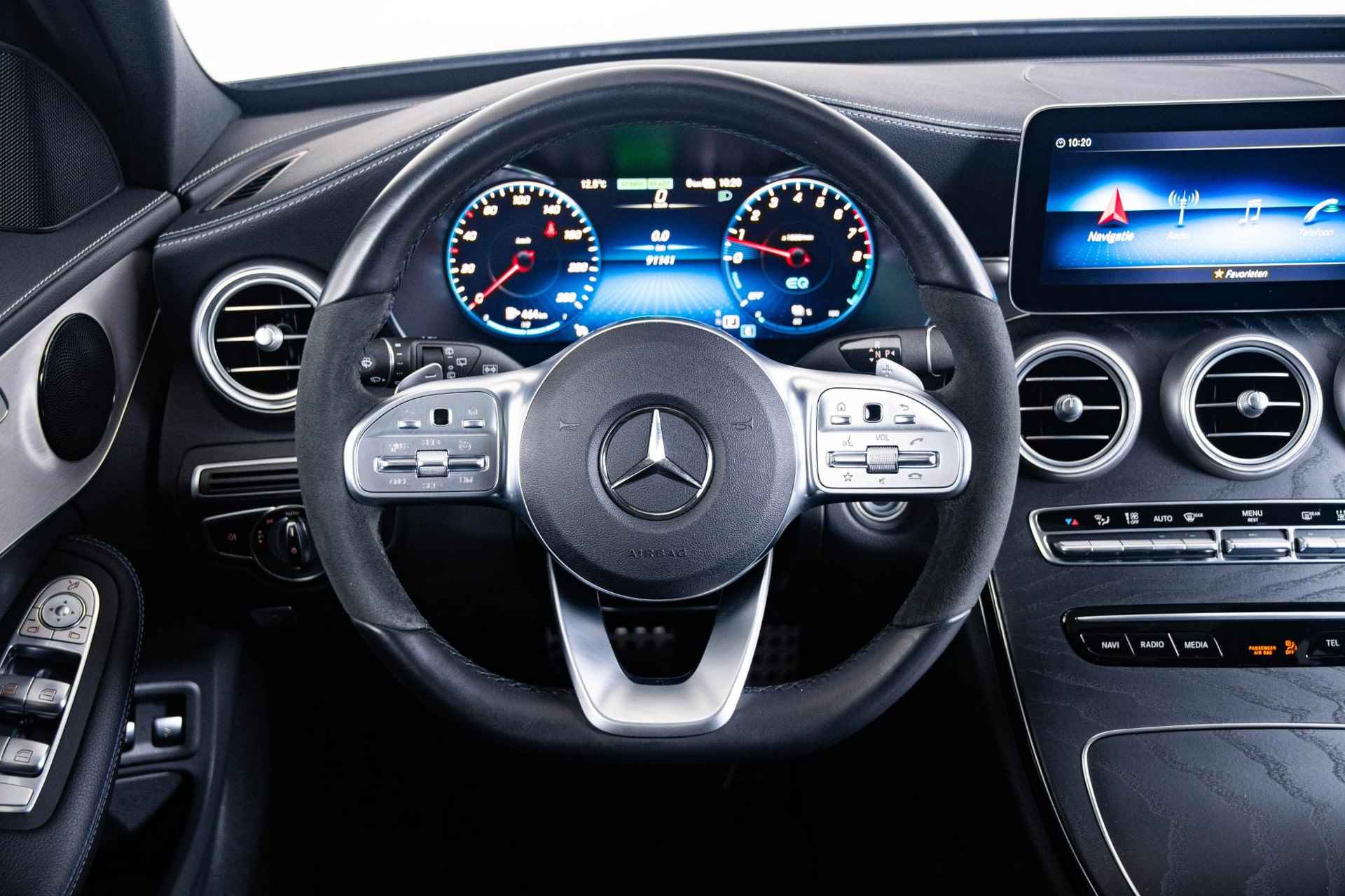 Mercedes-Benz C-klasse Estate 300 e Business Solution AMG Limited AMG Line interieur/exterieur - Trekhaak - Panoramadak - Stoelverwarming voor - Dodehoekassistent - Parkeerpakket - Advanced sound system - - 30/72