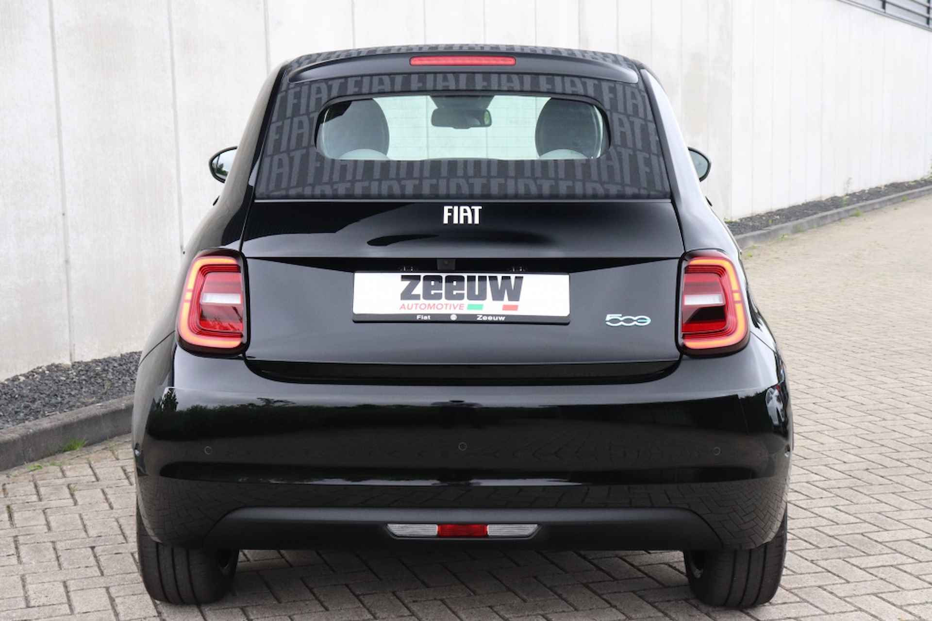 Fiat 500e   Cabrio La Prima by Bocelli 42 kWh | Winter | BTW | 17" - 14/21