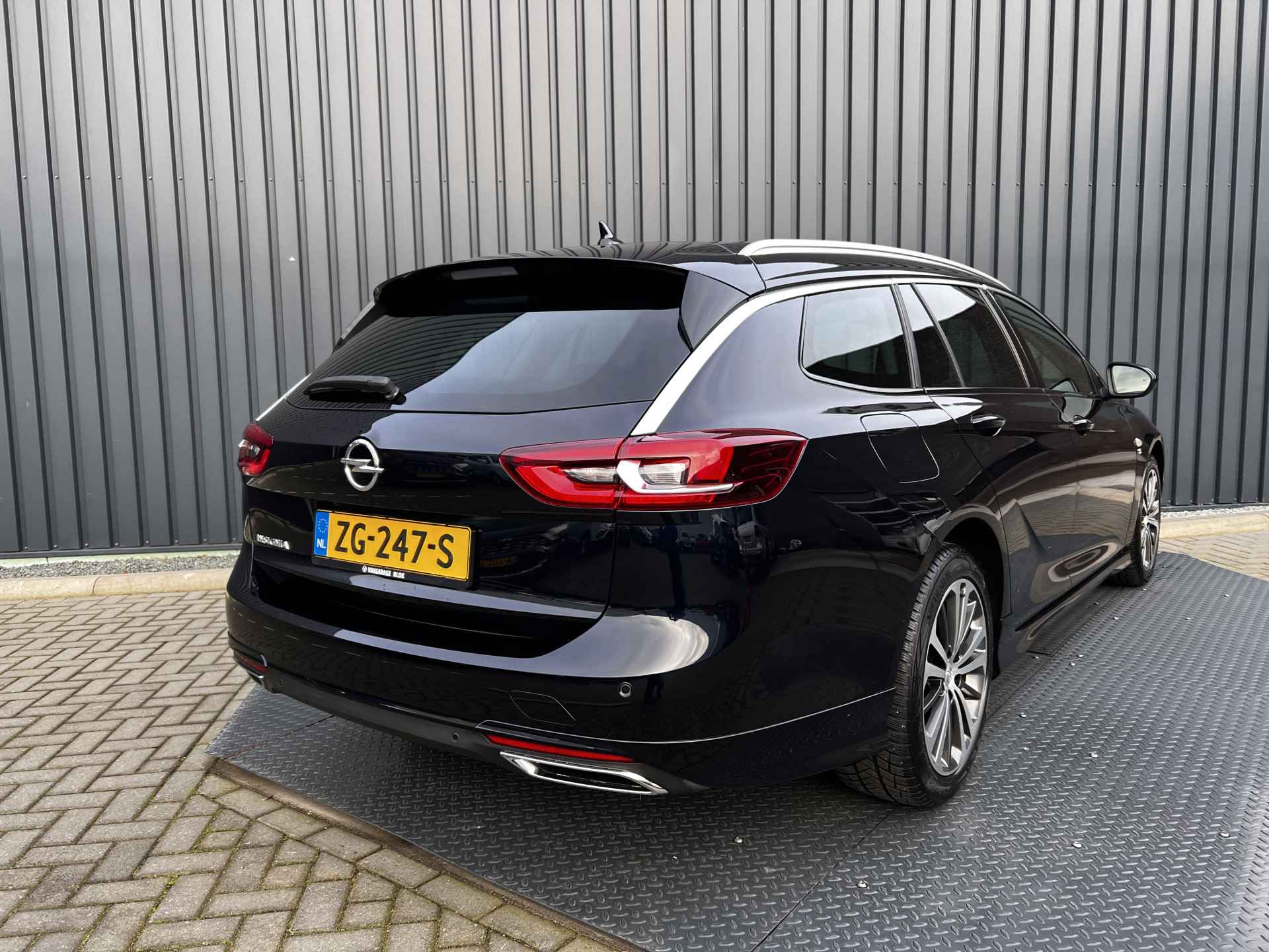 Opel Insignia Sports Tourer 1.5 Turbo 165Pk Aut. Business Executive | OPC-Line | Matrix LED | Dodehoek | Camera | Prijs Rijklaar!! - 21/44