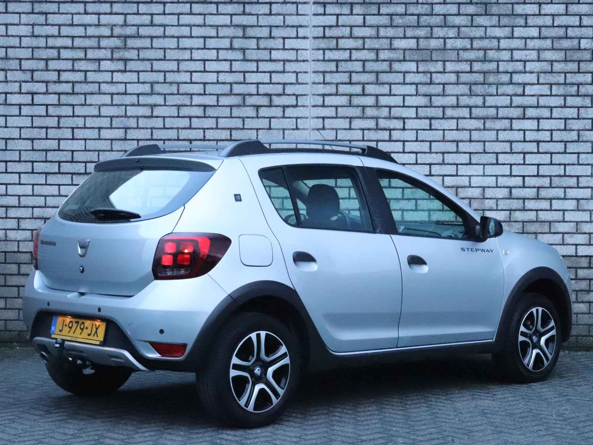 Dacia Sandero Stepway 1.0 TCe 100 Bi-Fuel SL 15th Anniversary | LPG | Trekhaak - 3/34