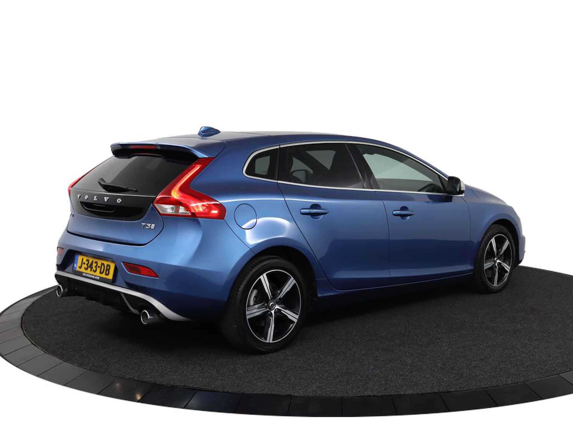 Volvo V40 T3 Aut-6 Polar + Sport Panoramadak | Parkeercamera | Stoelverwarming | Keyless | Harman & Kardon | Lederen interieur | 17'' lich - 3/48