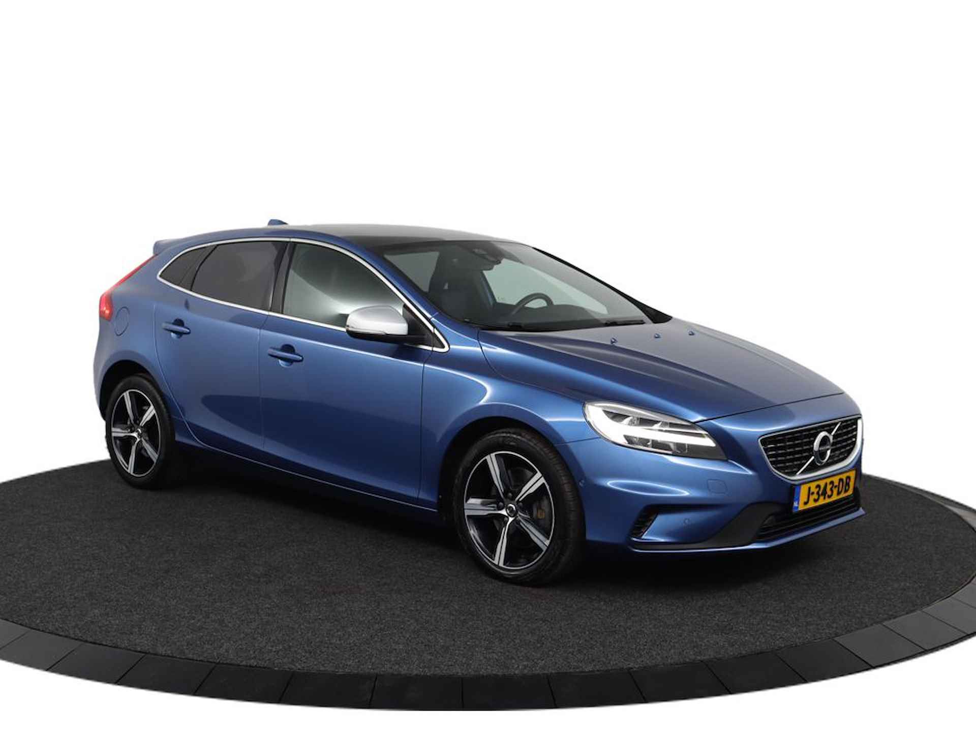 Volvo V40 T3 Aut-6 Polar + Sport Panoramadak | Parkeercamera | Stoelverwarming | Keyless | Harman & Kardon | Lederen interieur | 17'' lich - 13/48