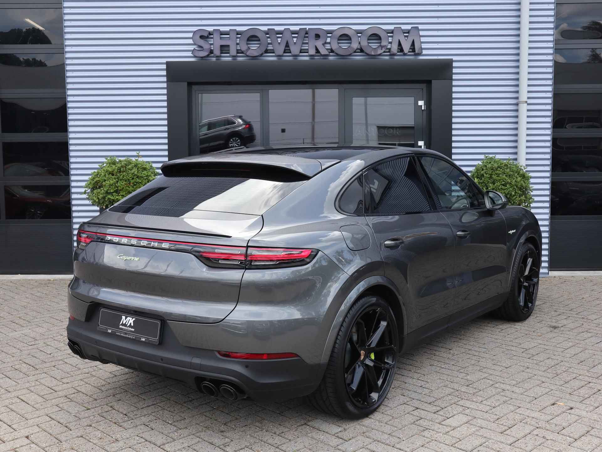 Porsche Cayenne Coupé 3.0 E-Hybrid Bose, Luchtvering, 22 Inch - 3/43