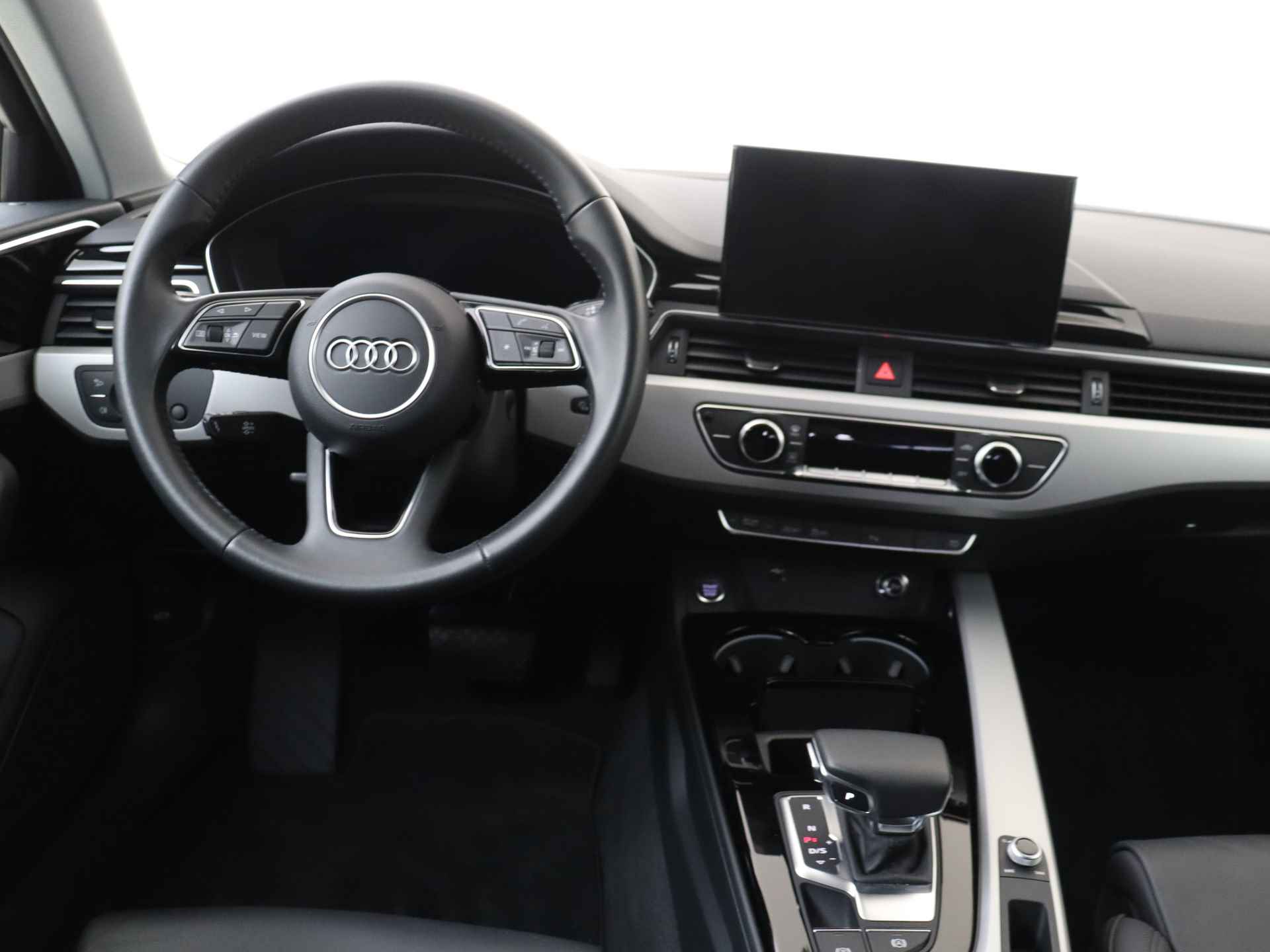 Audi A4 Avant 35 TFSI Launch edition Business 150 pk Automaat | Navigatie | Sportstoelen | Leder - 6/35