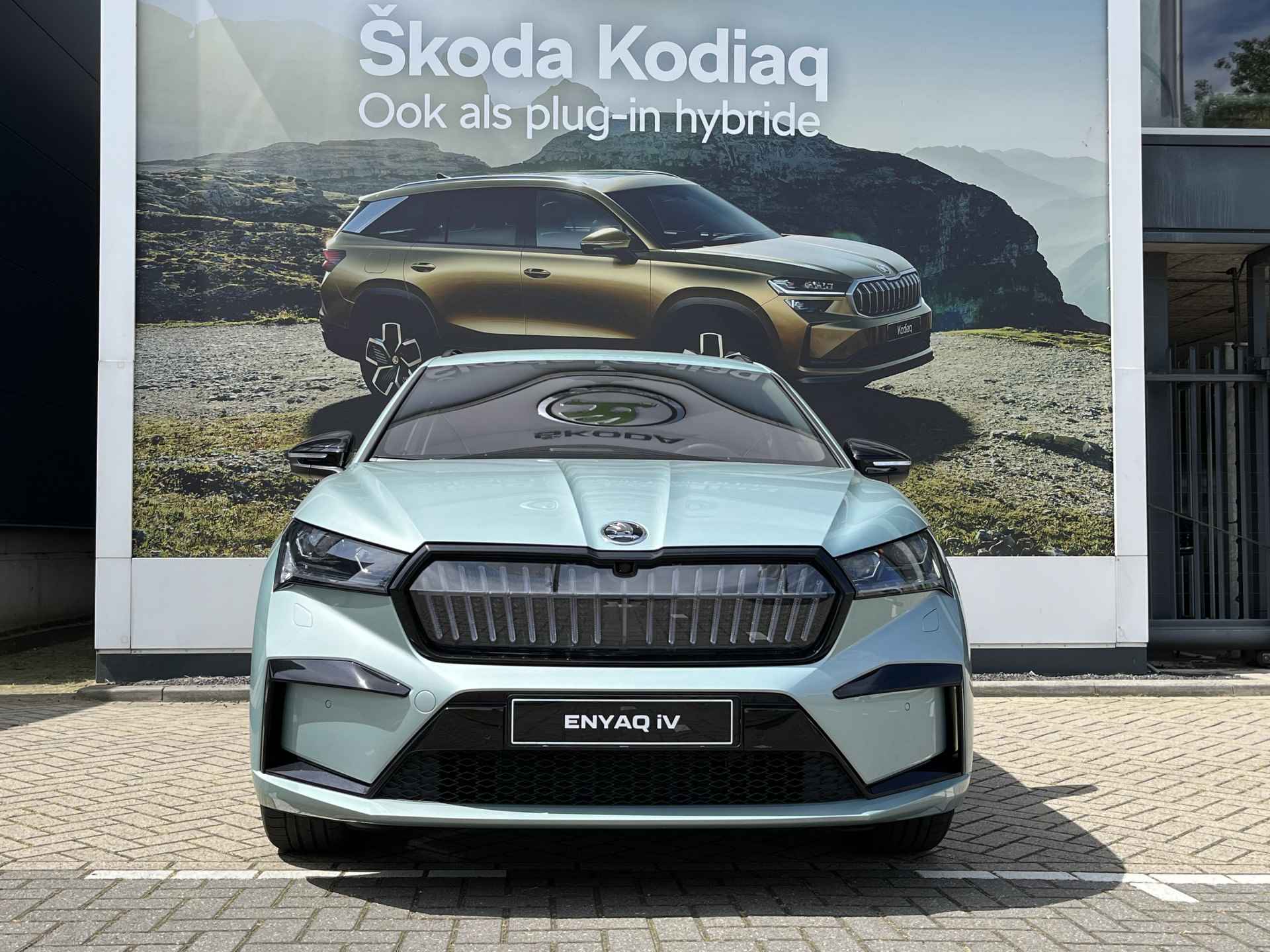 Škoda Enyaq Sportline 179 pk | upgrade pakket | stoel & stuur verwarming | travel assist | - 10/27