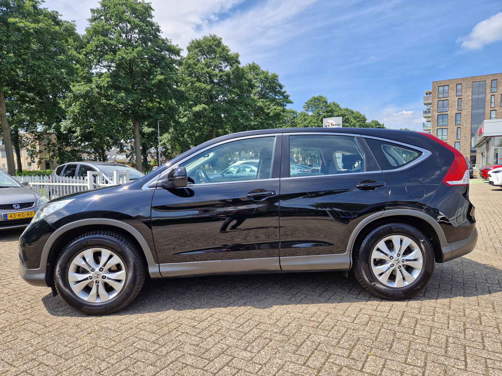 Honda CR-V 2.0 Elegance Trekhaak, Navigatie , All-in Rijklaarprijs - 2/24