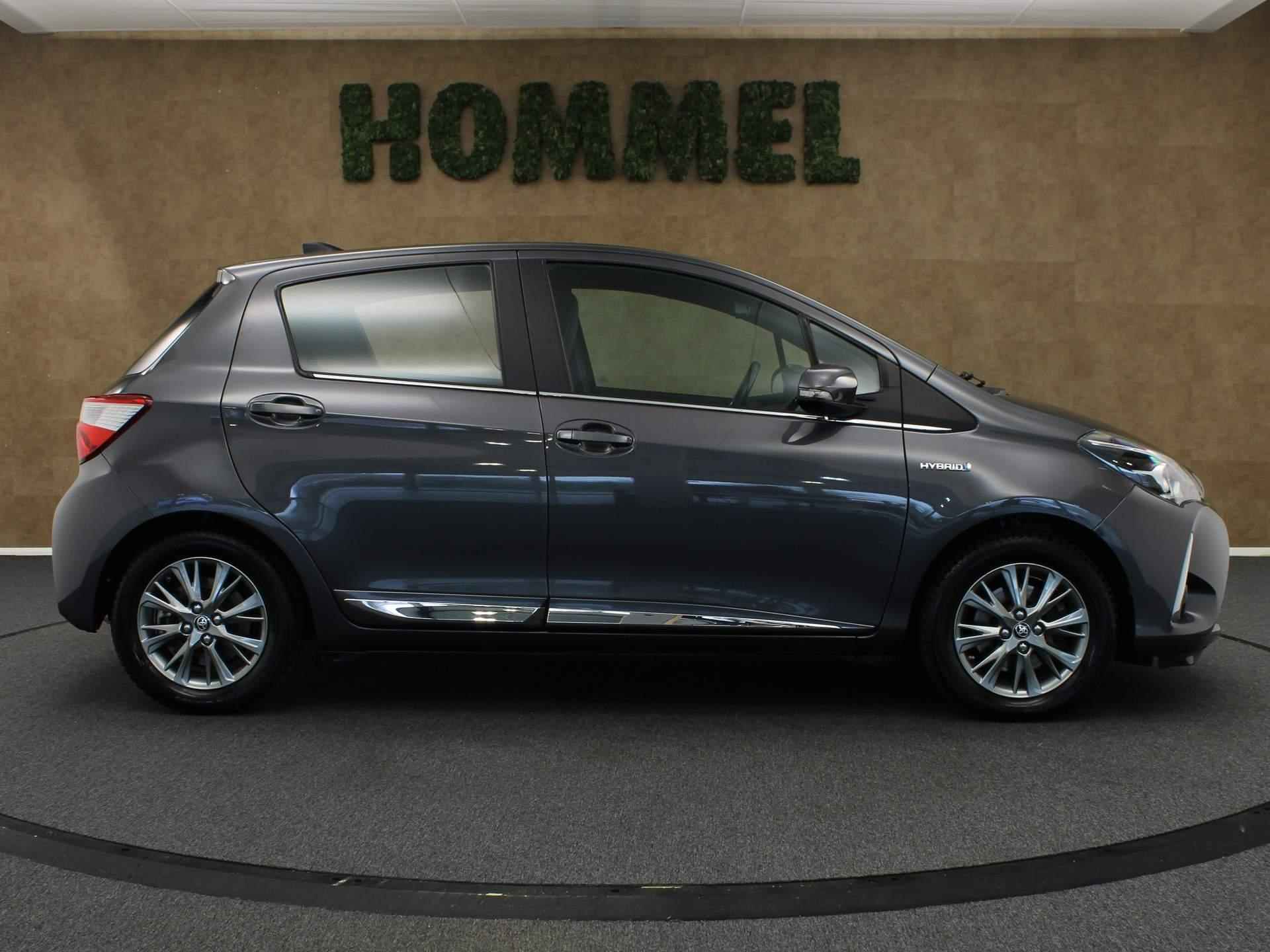 Toyota Yaris 1.5 Hybrid Executive - ORIGINEEL NEDERLANDSE AUTO - VASTE TREKHAAK - LPG ( UNIEK )  INSTALLATIE - CLIMATE CONTROL - HALF LEDEREN BEKLEDING - NAVIGATIESYSTEEM - EXTRA GROOT TOUCHSCREEN MULTIMEDIASYSTEEM - 15 INCH LICHT METALEN VELGEN - - 9/49