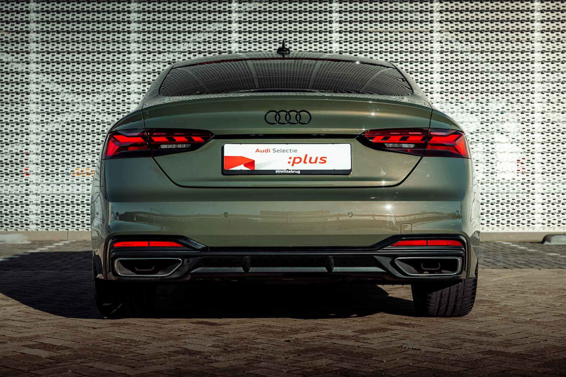 Audi A5 Sportback 35 TFSI 150pk s-tronic S edition Competition | Panoramadak | Matrix laserlicht | Optiek zwart plus | Stoelverwarming - 7/34