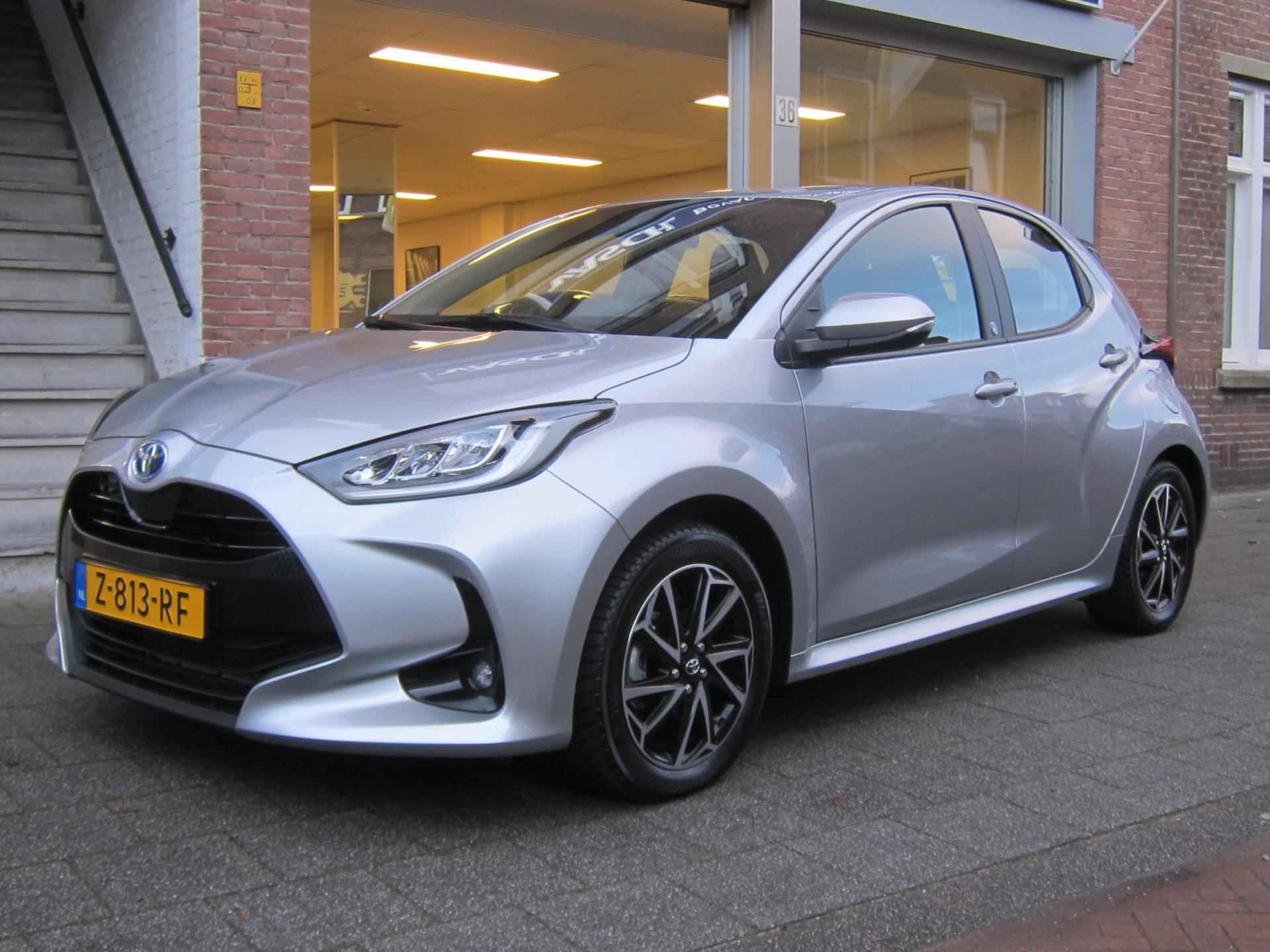 Toyota Yaris 1.5 Hybrid Dynamic All In Prijs Bovaggarantie - 4/29