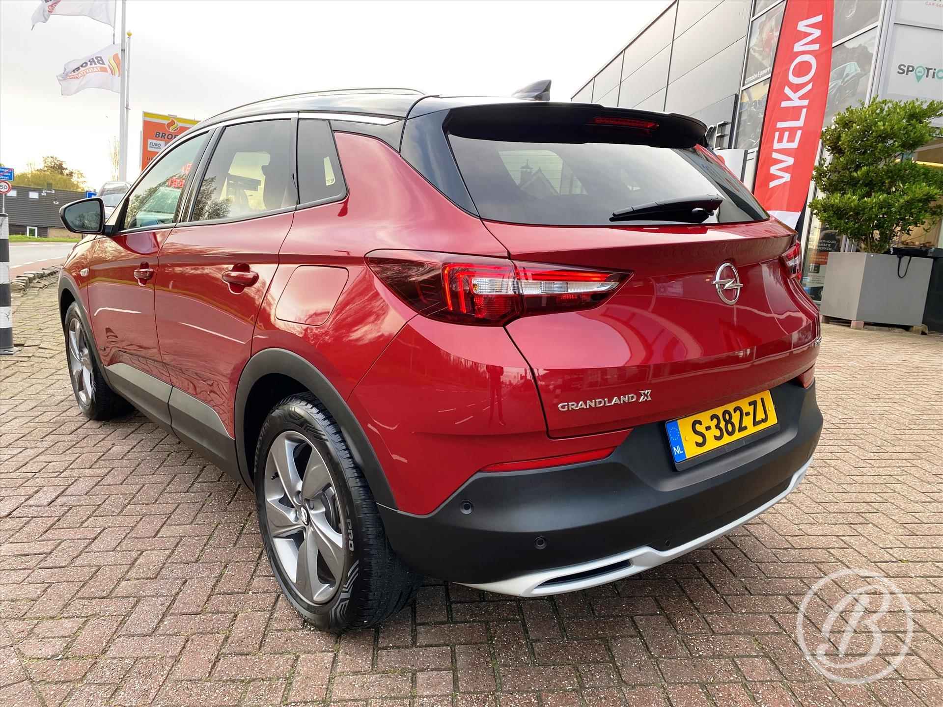 OPEL Grandland X 1.6 Turbo Hybrid 225pk Aut Ultimate | zwart leder, keyless, elek. achterkep, verw. voorstoelen, dab, navi, dodehoekdetectie, two tone kleuren, 18 inch - 4/69