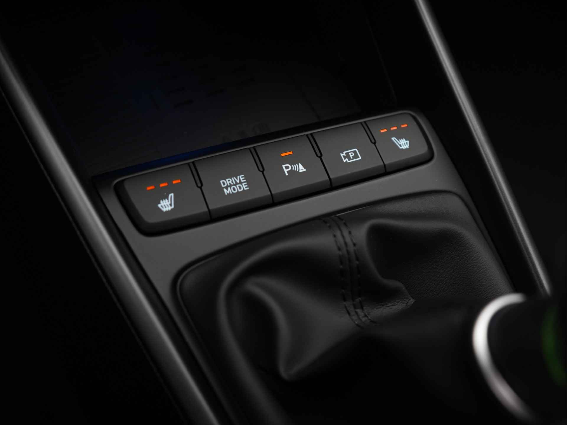 Hyundai Bayon 1.0 T-GDI Premium Met Navigatie, Climate Control en Keyless Uit voorraad leverbaar! - 22/40