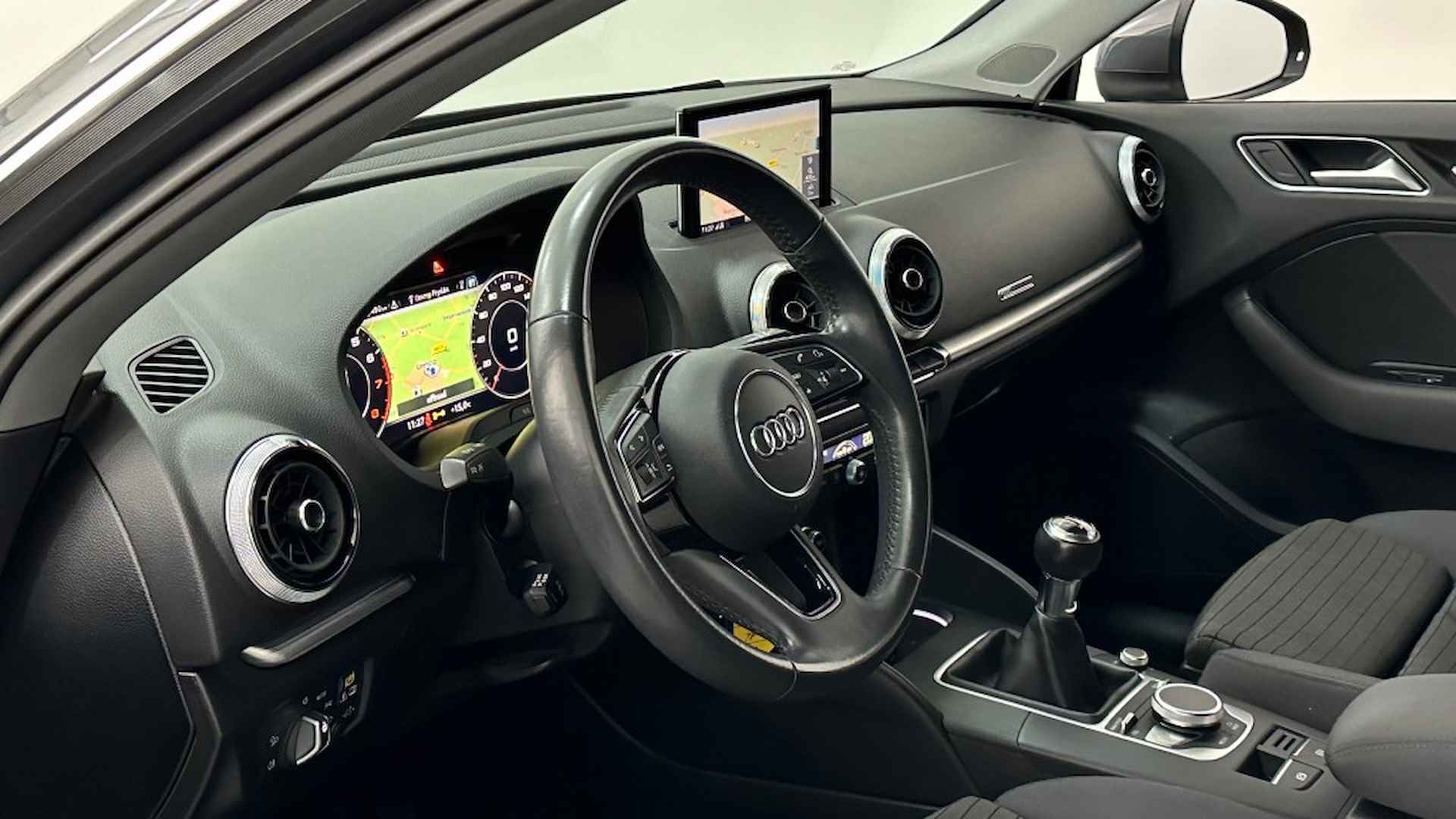 AUDI A3 30 TFSI SPORT DIGI DASH DAB WEGKLAP TREKHAAK - 10/59