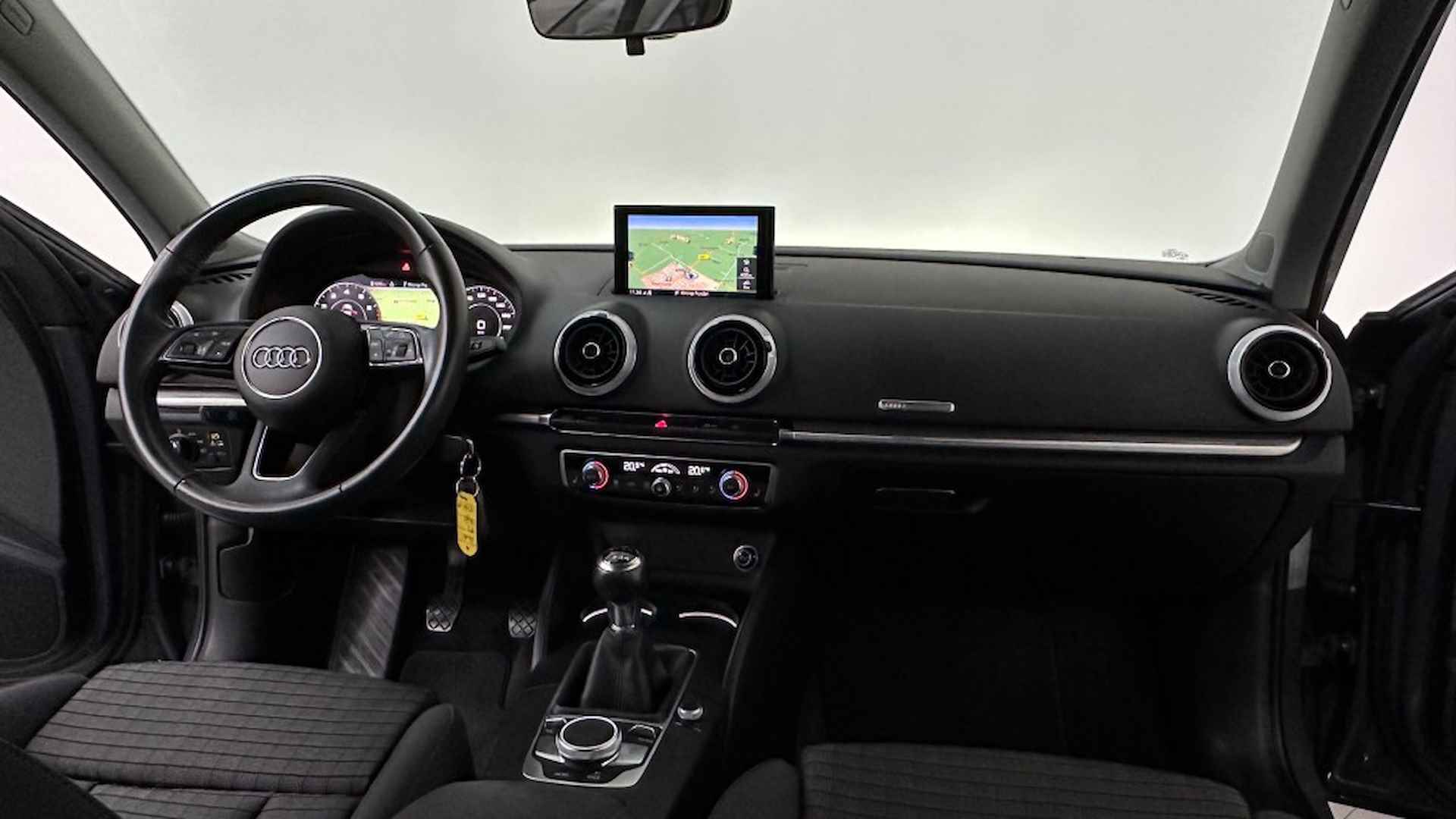 AUDI A3 30 TFSI SPORT DIGI DASH DAB WEGKLAP TREKHAAK - 18/59