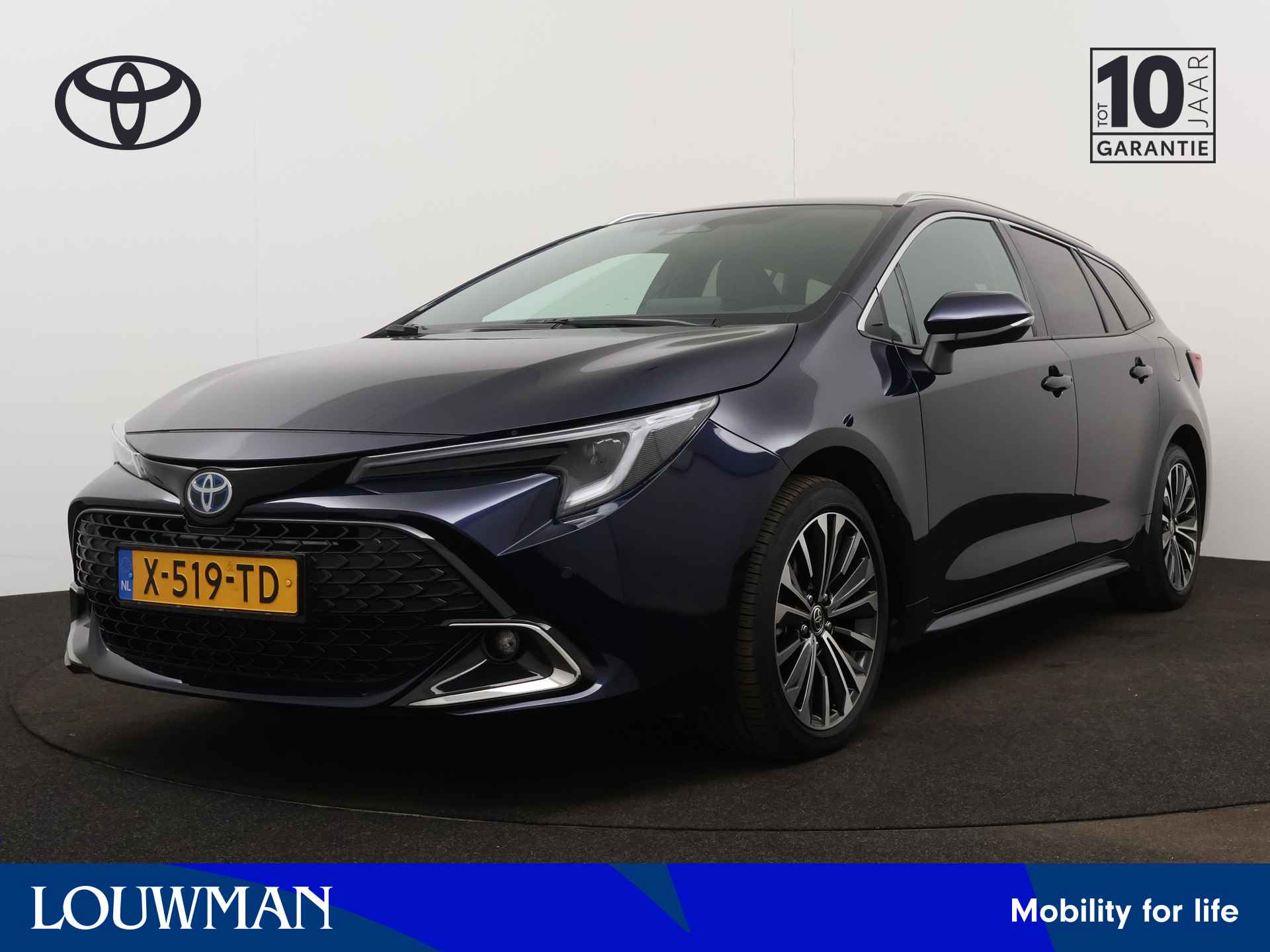 Toyota Corolla Touring Sports 1.8 Hybrid First Edition | Parkeersensoren | Navigatie | Camera | Climate Control | LM velgen | Cruise Control Adaptief |