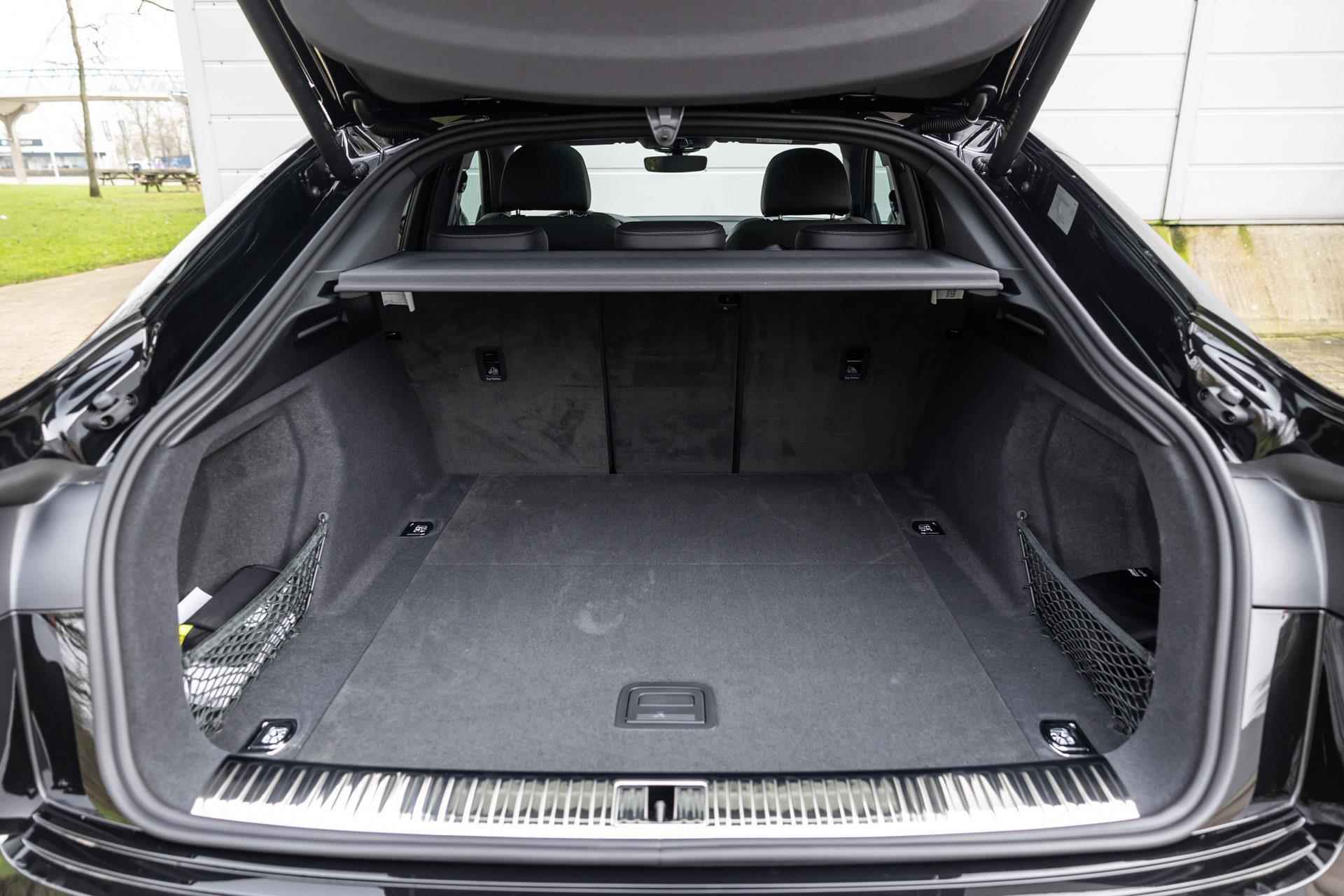 Audi Q8 Sportback e-tron 55 quattro 408pk S Edition Competition 115 kWh | Trekhaak | 21" Velgen - 15/55