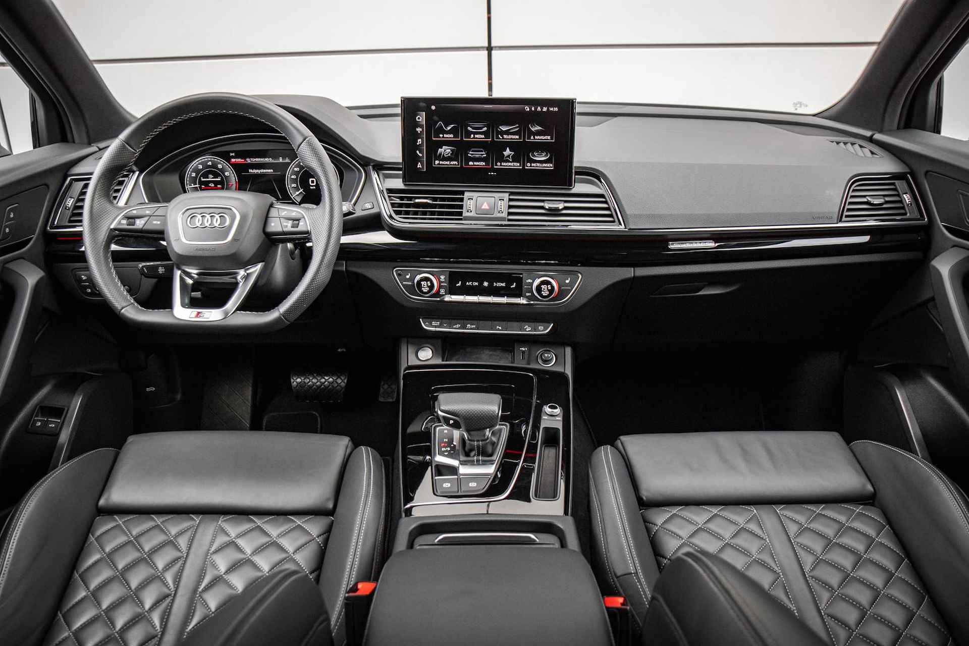 Audi Q5 Sportback 50 TFSI e 229pk S edition | Panoramadak | Leder | Luchtvering | Stoelverwarming | Achteruitrijcamera - 5/45