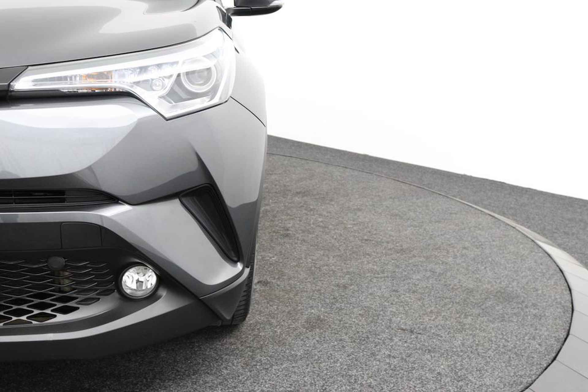 Toyota C-HR 1.2 Benzine | Cruisecontrol | Climate control | Trekhaak| Parkeercamera | - 35/45