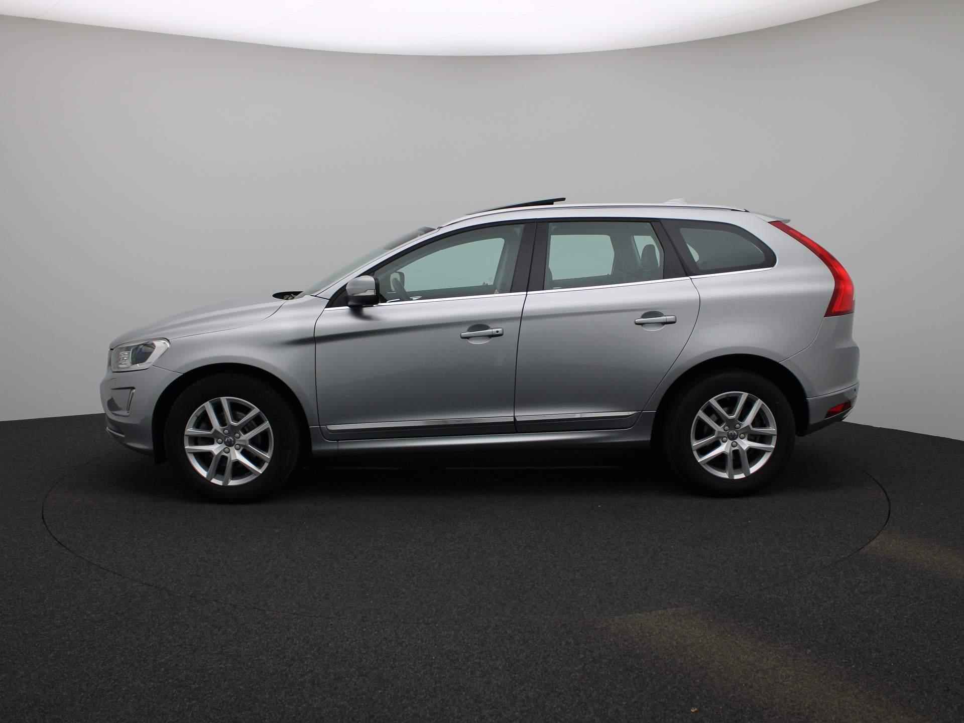 Volvo XC60 2.0 T5 FWD Polar+  | PANORAMADAK | NAVIGATIE | LEDER | STOELVERWARMING | ACHTERUITRIJCAMERA | ELEKTRISCHE BESTUURDERSSTOEL MET GEHEUGEN | TREKHAAK | BI-XENON KOPLAMPEN | ELEKTRISCHE ACHTERKLEP | - 10/40