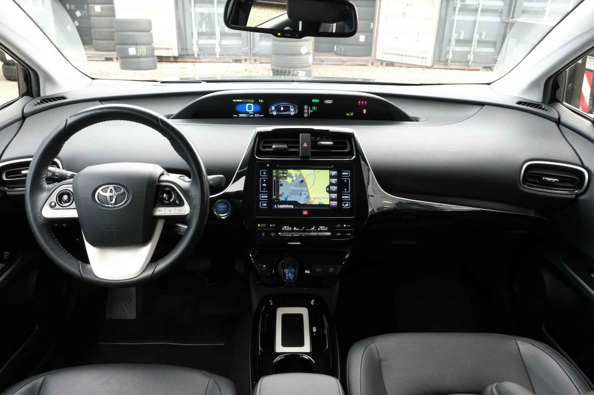 Toyota Prius 1.8 Hybrid 122PK Executive Automaat | Navi | Climate Control | S - 3/40