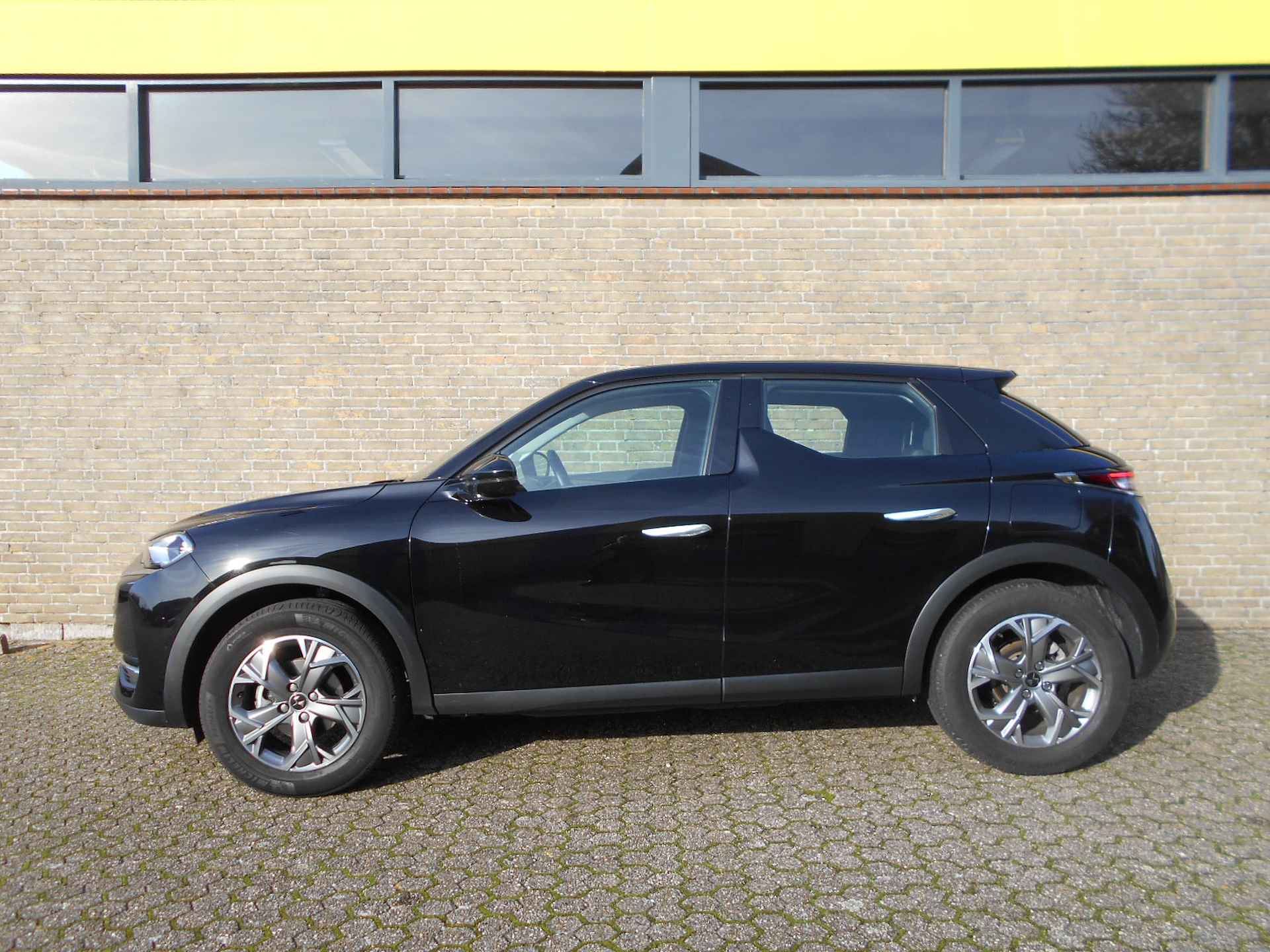 DS Ds 3 Crossback 1.2 PureTech 100pk Business ECC / Camera / Navi - 9/57