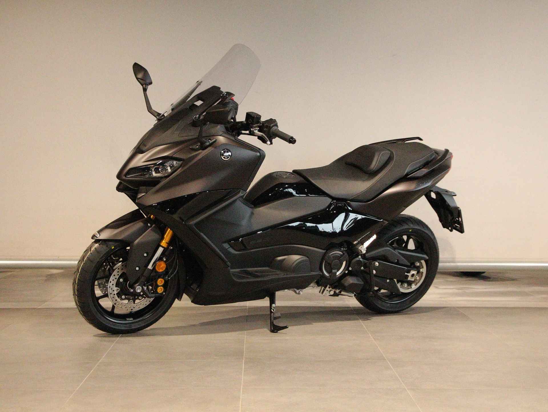 Yamaha T-MAX 560 TECH MAX - 4/13