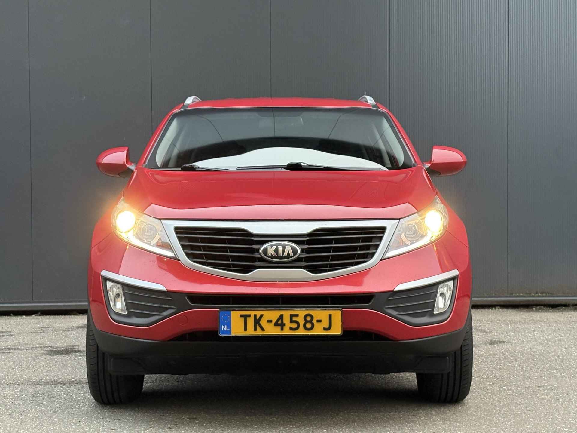 Kia Sportage 2.0 Comfort Pack Automaat | Airco | Metallic lak | Trekhaak | Bovag garantie - 2/25