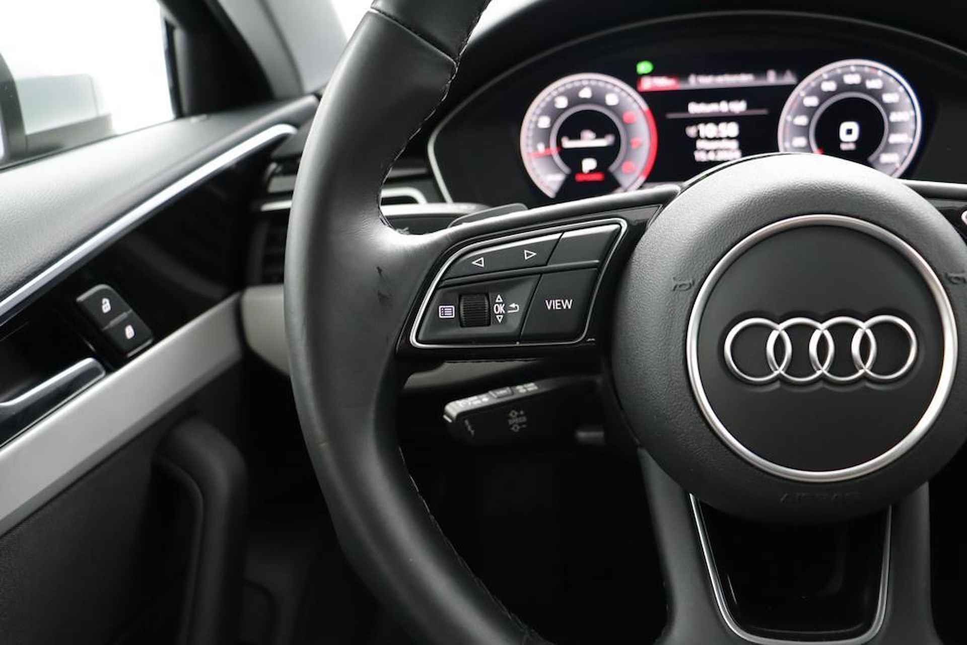 Audi A4 Avant 35 TFSI 150Pk Automaat Advanced Edition / Virtual Cockpit / Navigatie / PDC / Cruise Control - 15/46