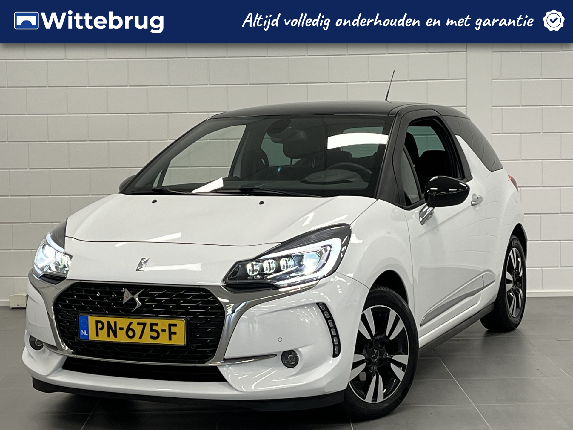 DS DS 3 1.2 PureTech So Chic 110 pk | FULL LED | NAVIGATIE | CLIMATE CONTROL | TWO TONE