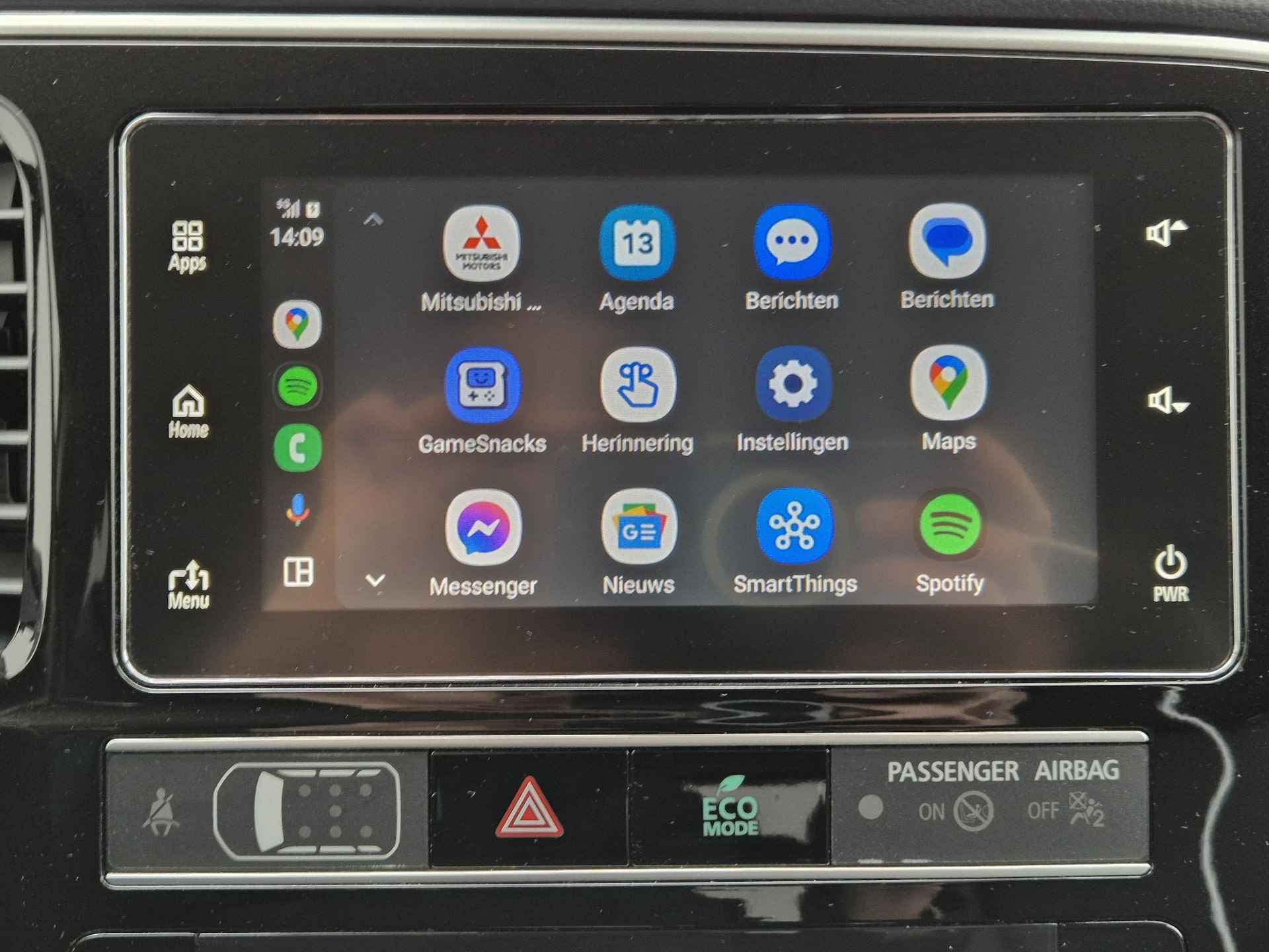 Mitsubishi Outlander 2.4 PHEV Intense Automaat / Afneembare trekhaak / Plug-in / 1500kg Trekgewicht / Adaptieve Cruise Control / Dealeronderhouden / Apple Carplay Android Auto / - 5/50