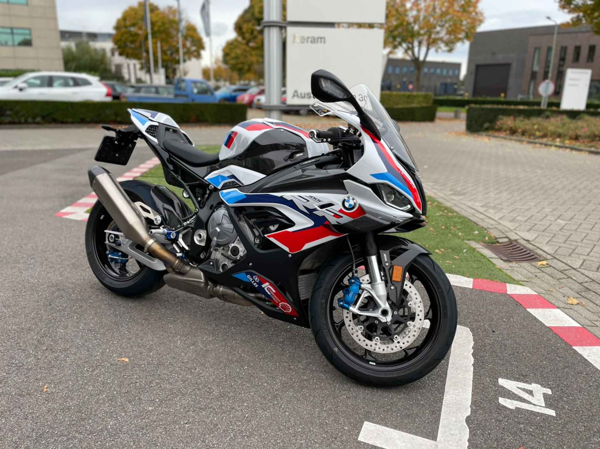 BMW M 1000 RR Competition - 2/9