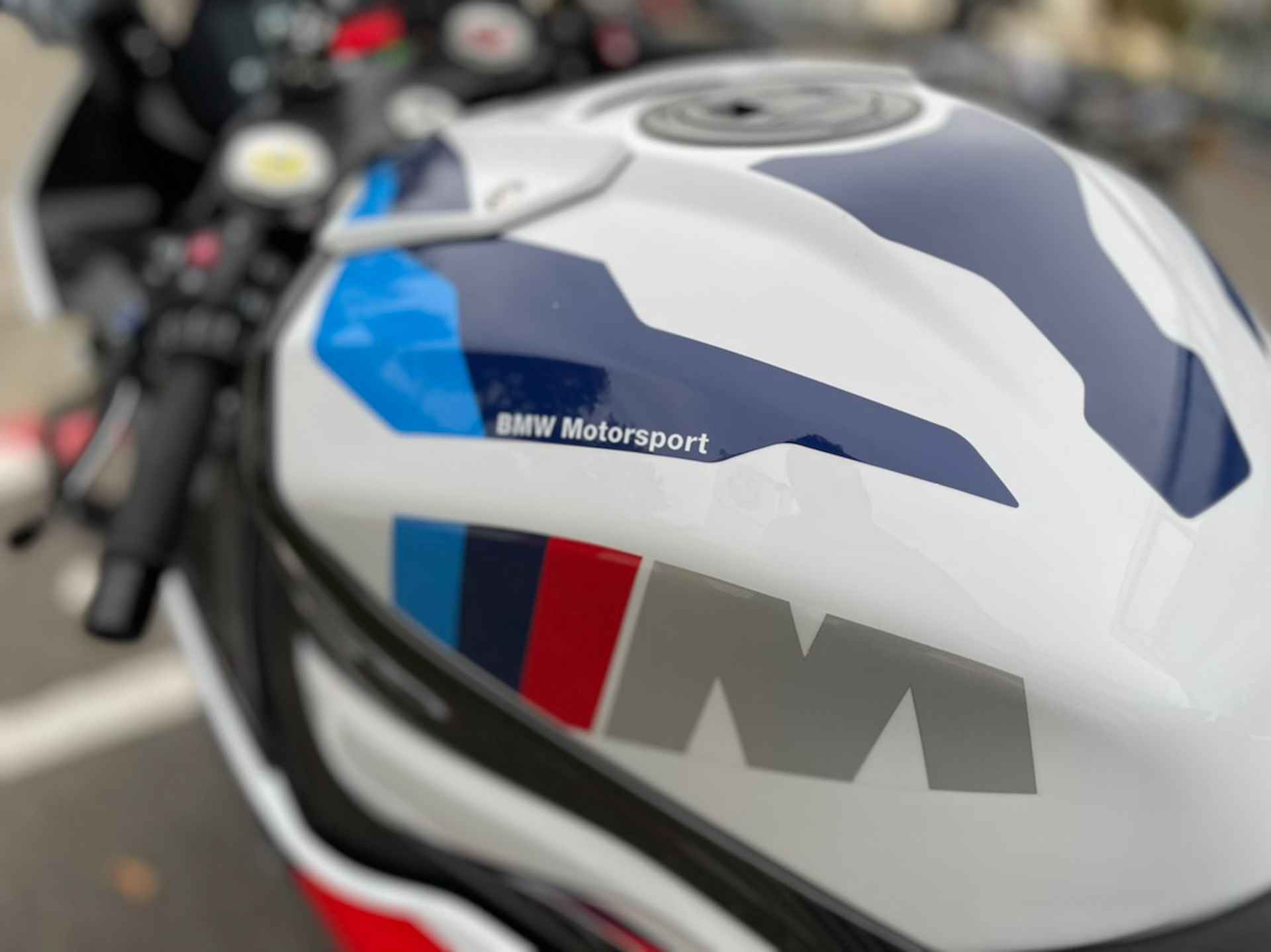 BMW M 1000 RR Competition - 6/9