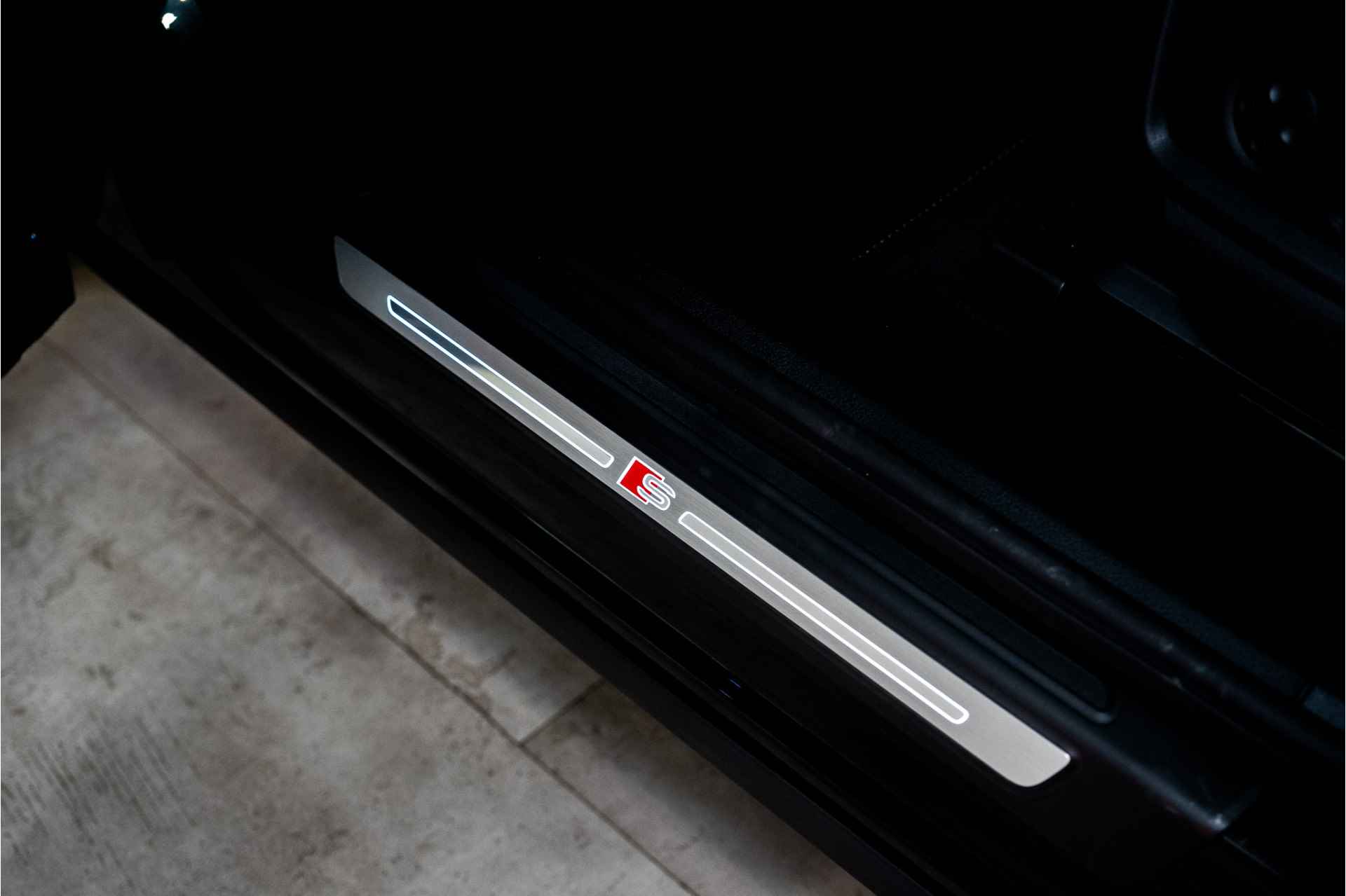 Audi Q5 Sportback 50 TFSI e S Edition Competition Plug-in | NIEUW REG'24 | Pano | Matrix | Sfeer | Leder | 36 MND Garantie! - 30/54