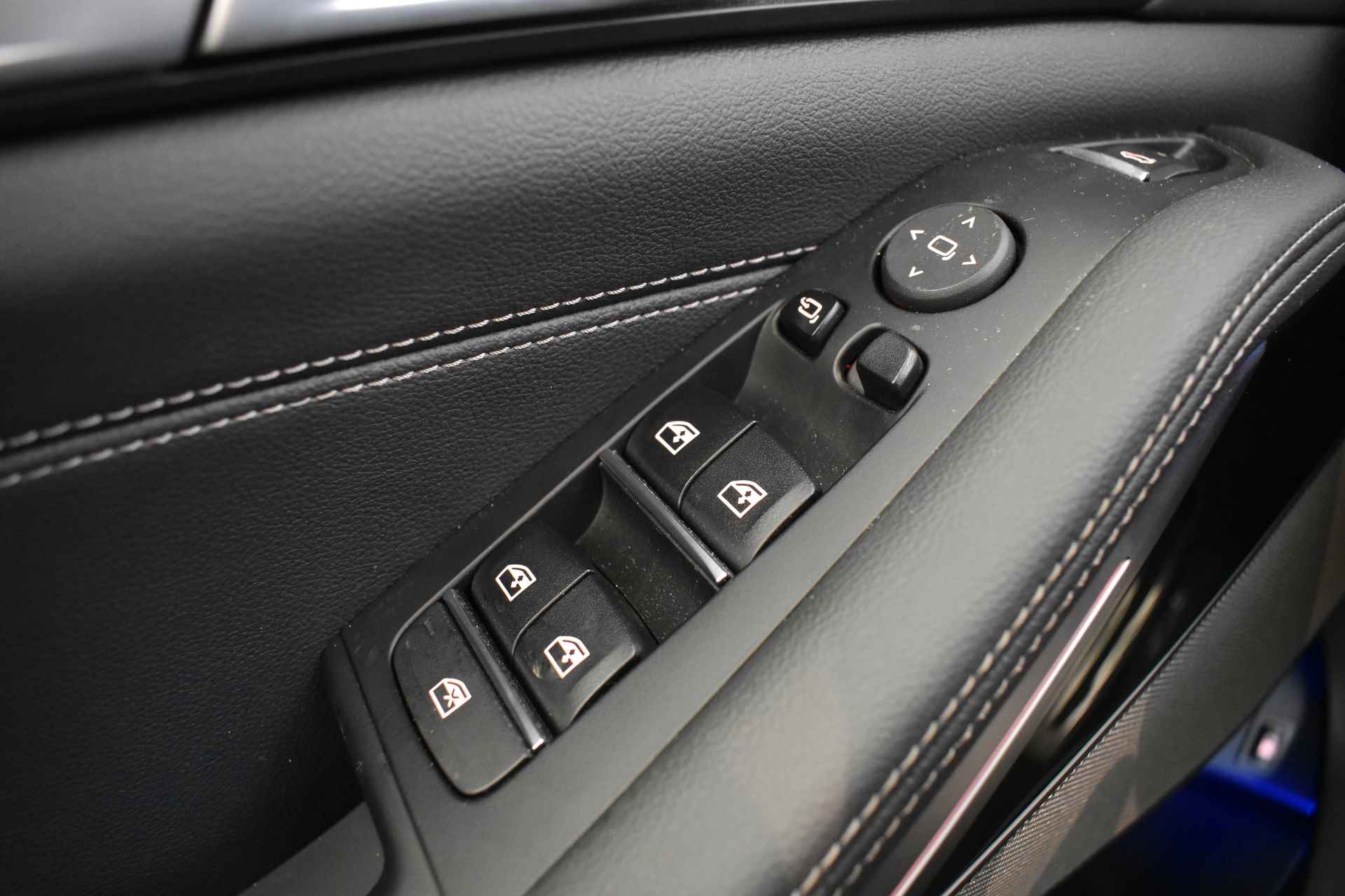 BMW X5 xDrive45e High Executive M Sport Automaat / Panoramadak / Laserlight / Parking Assistant Plus / Soft-Close / Gesture Control / Driving Assistant Professional - 37/58