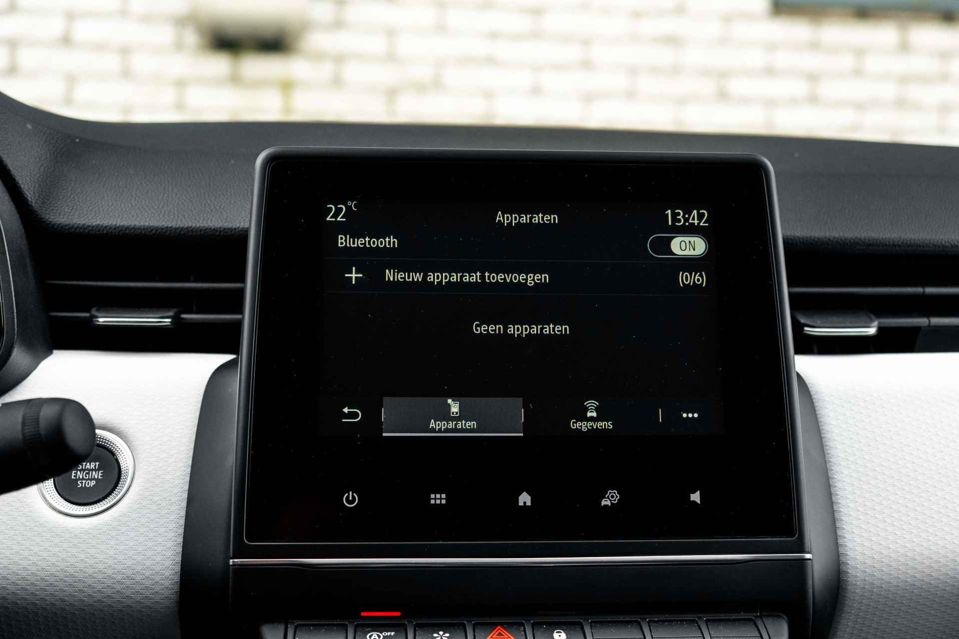 Renault Clio 1.0 TCe 90 Techno | Navigatie | Camera | Sensoren achter | Climate Control | incl. Bovag rijklaarpakket met 12 maanden garantie | - 38/46