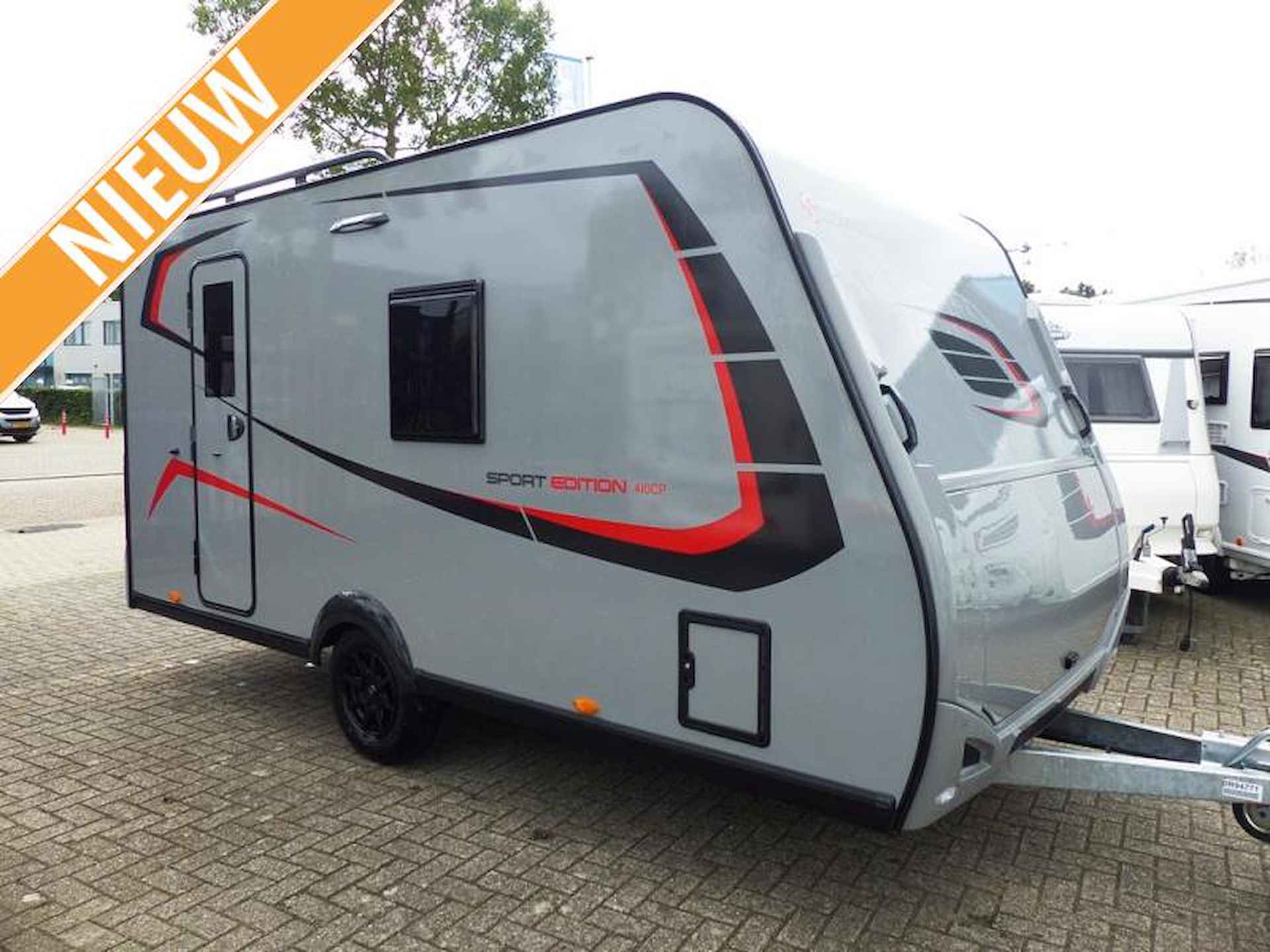 Sterckeman Sport Edition 410 CP gratis mover of luifel