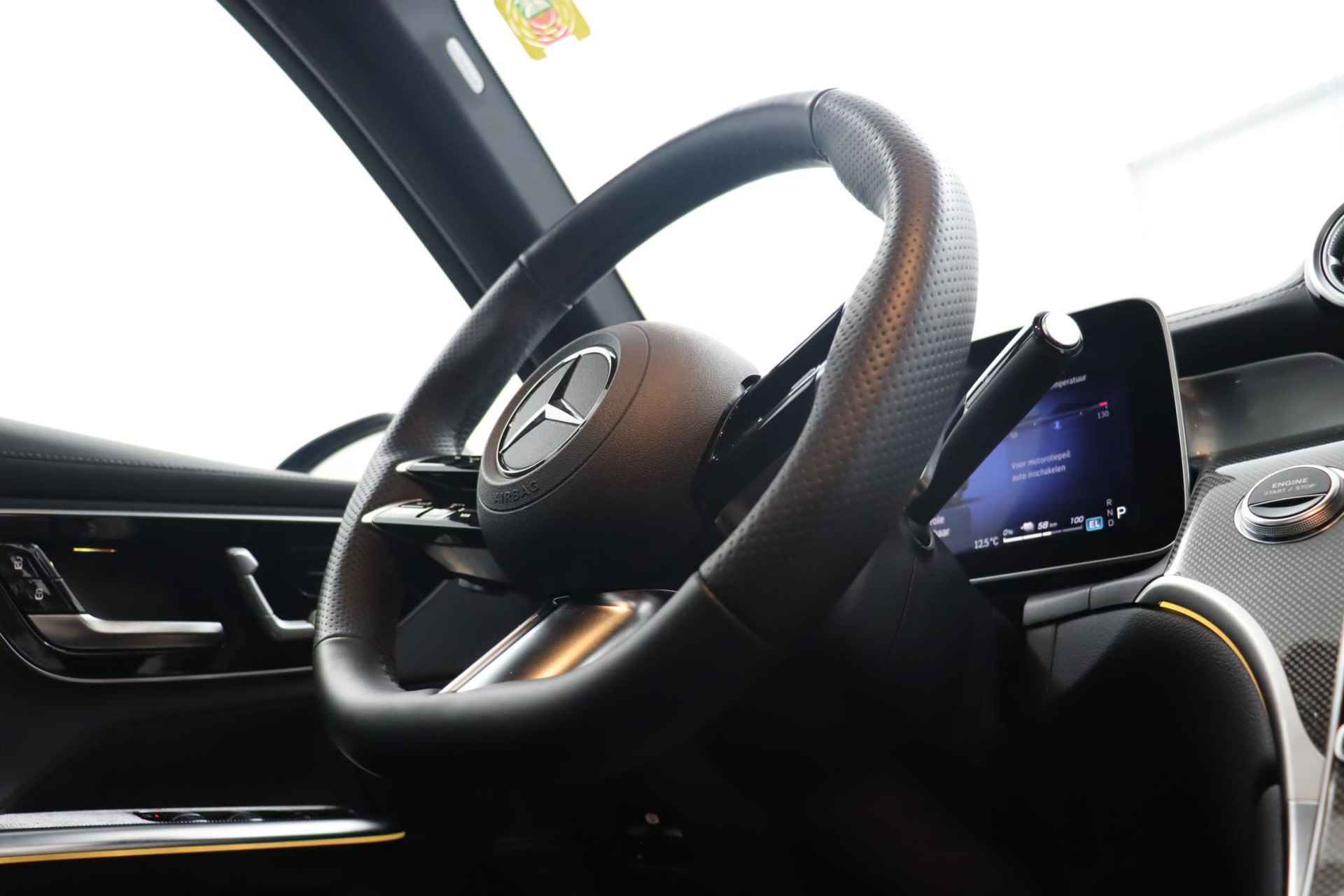 Mercedes-Benz GLC-klasse 300e 4MATIC AMG Line | Panoramadak | 360 camera | Multispaaks velgen - 7/39