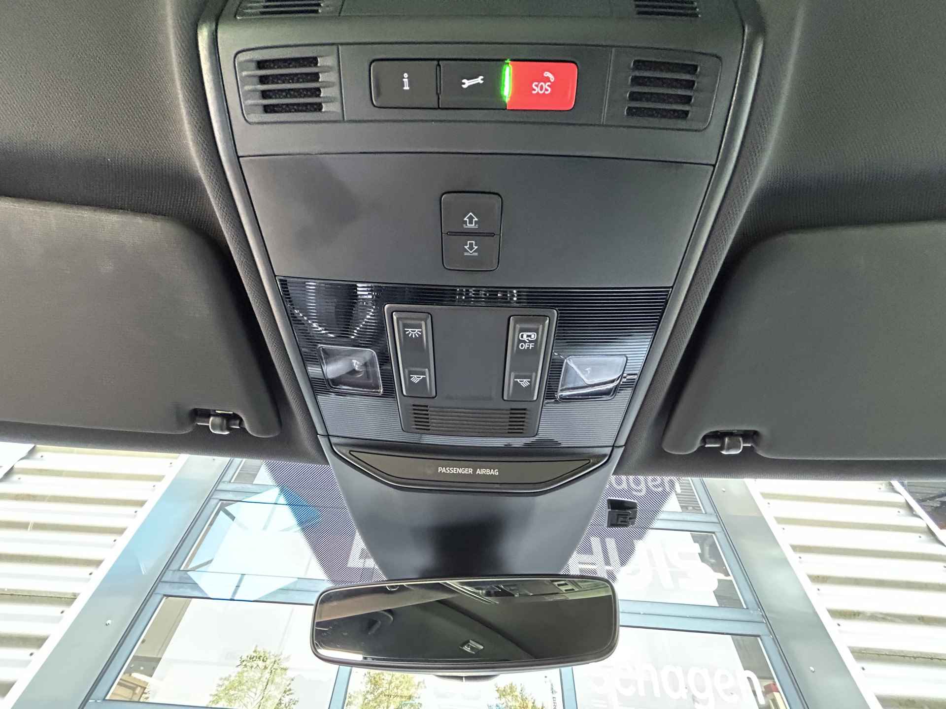 Škoda Scala 1.0 TSI 110 pk Business Edition 7-DSG | Climatronic | Cruise control | Apple Carplay/Android | full-LED koplampen | Navigatiesys | Climatronic |  Cruise control |  Apple Carplay/Android | full-LED koplampen | Navigatiesysteem | Voorstoelen verwarmd | - 32/34