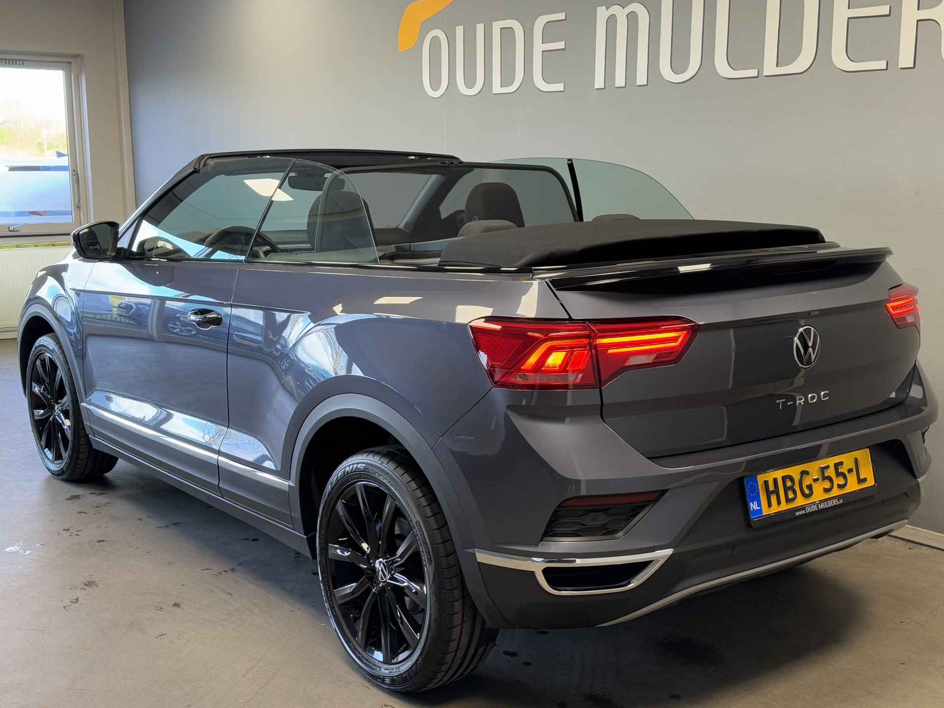 Volkswagen T-Roc Cabrio 1.0 TSI Style AdaptieveCruise / Stoelverwarming / Parkeersensoren - 3/36