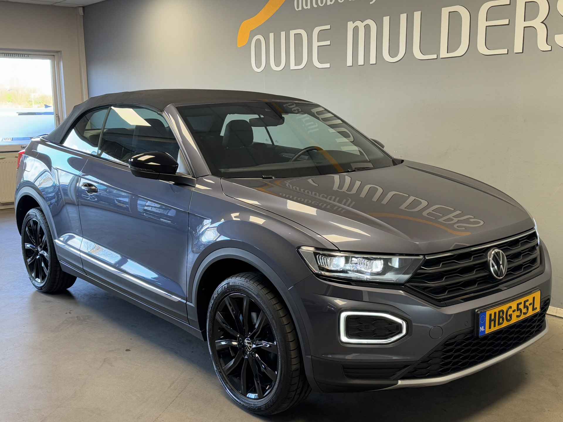 Volkswagen T-Roc Cabrio 1.0 TSI Style AdaptieveCruise / Stoelverwarming / Parkeersensoren - 35/36