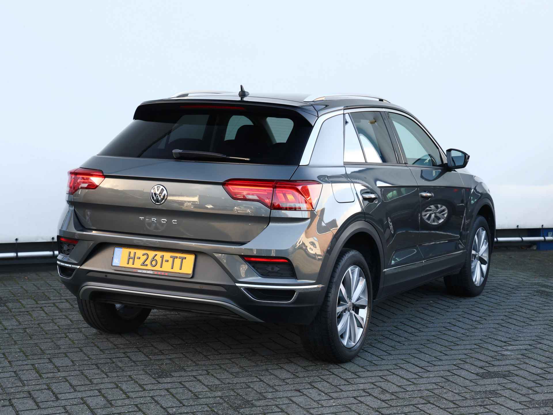 Volkswagen T-Roc 1.5 TSI Style 150pk  | LED | Navigatie | Climate control | Cruise control | Camera | Stoelverwarming - 5/37